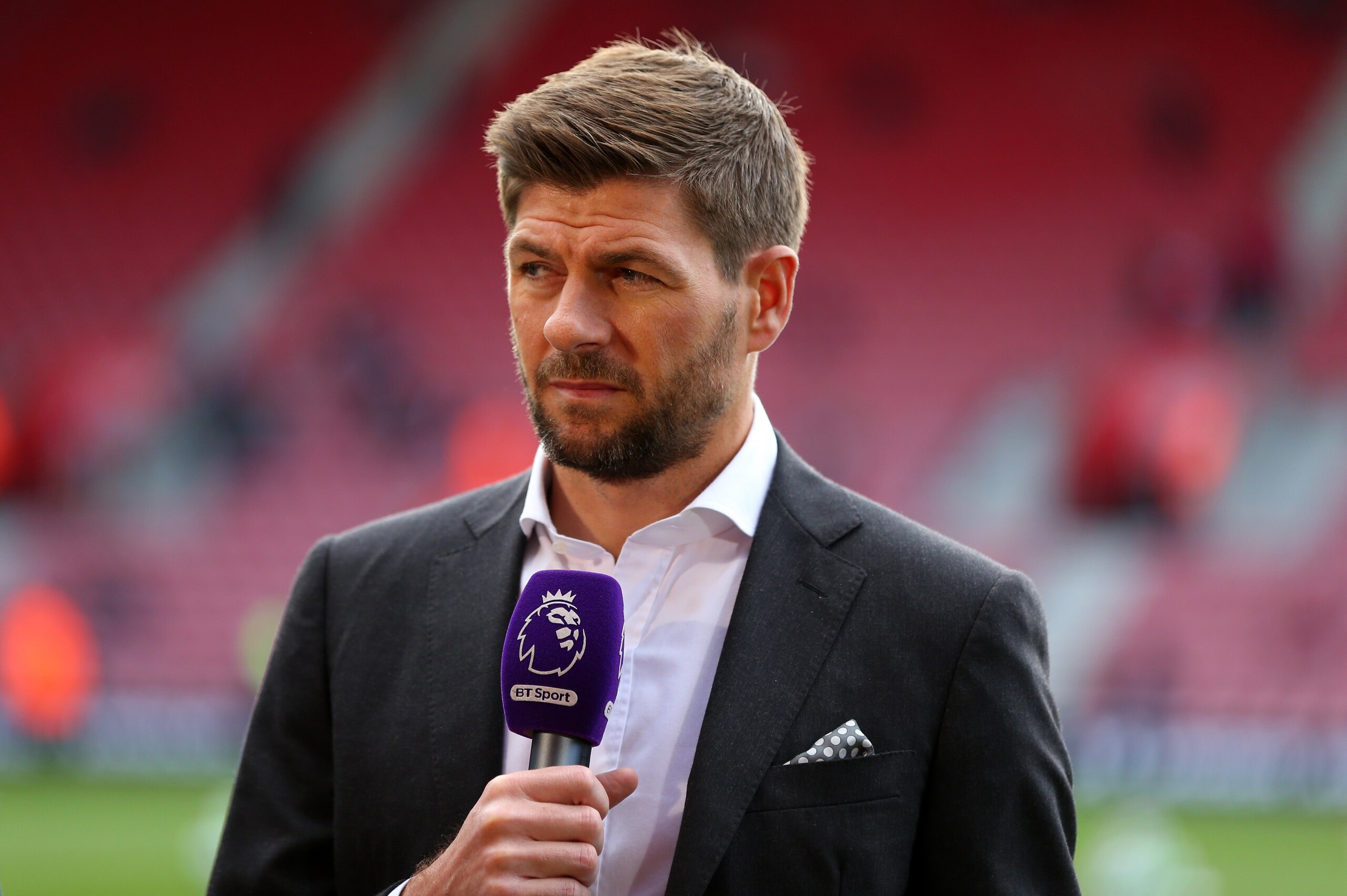 SOUTHAMPTON, ENGLAND - APRIL 15: Steven Gerrard reports pitch side for BT Sport  during the Premier League match between Southampton and Manchester City at St Mary's Stadium on April 15, 2017 in Southampton, England. (Photo by Catherine Ivill - AMA/Getty 