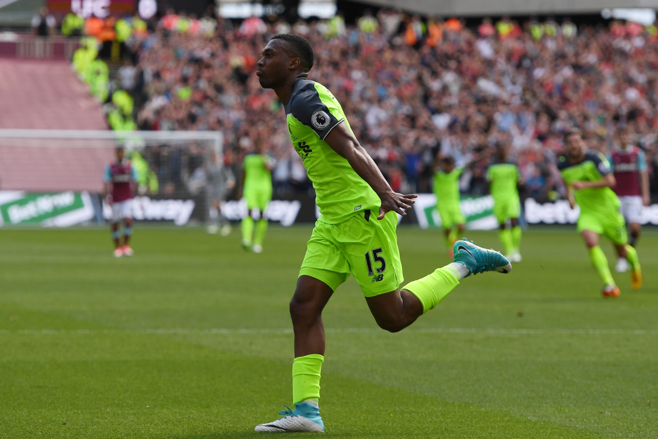 STRATFORD, ENGLAND - MAY 14: Daniel Sturridge of Liverpool celebrates scoring his sides first goal during the Premier League match between West Ham United and Liverpool at London Stadium on May 14, 2017 in Stratford, England.  (Photo by Ross Kinnaird/Gett