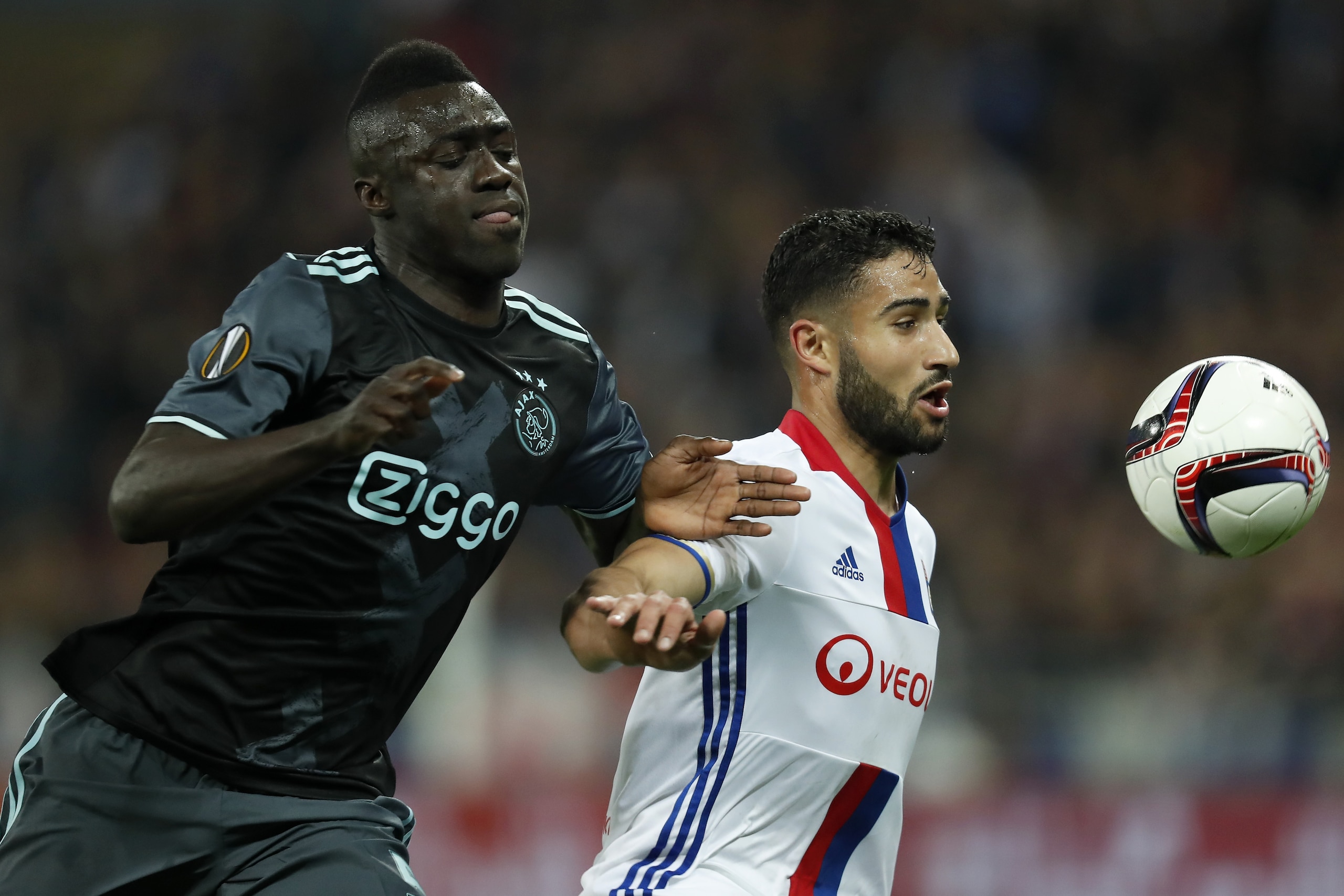 (L-R) Davinson Sanchez of Ajax, Nabil Fekir of Olympique Lyonnaisduring the UEFA Europa League semi final match between Olympique Lyonnais and Ajax Amsterdam at Stade de Lyon, on May 11, 2017 in Lyon, The Netherlands(Photo by VI Images via Getty Images)