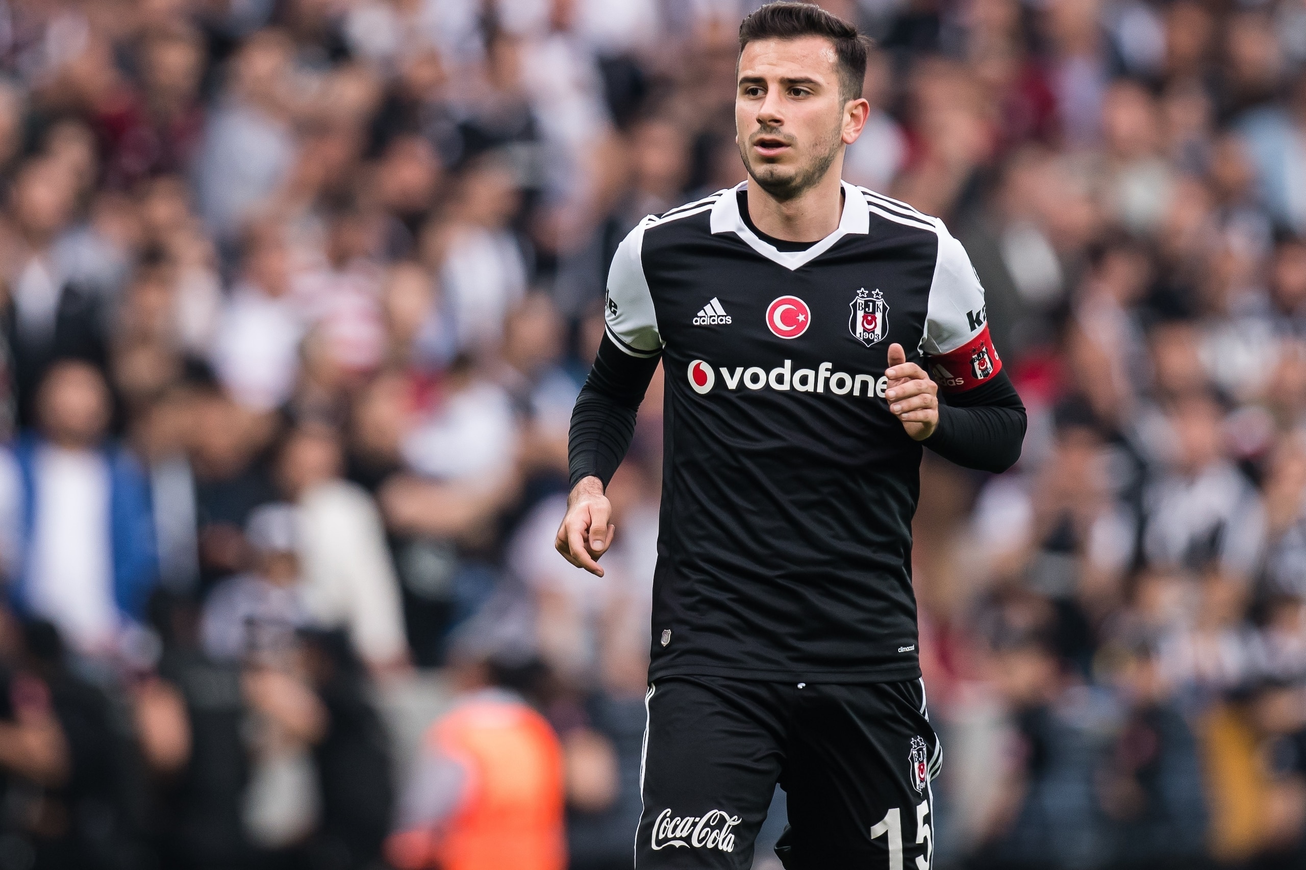Oguzhan Ozyakup of Besiktas JKduring the Turkish Spor Toto Super Lig football match between Besiktas JK and Kasimpasa AS on May 20, 2017 at the Vodafone Arena in Istanbul, Turkey(Photo by VI Images via Getty Images) Oguzhan Ozyakup of Besiktas JKduring the Turkish Spor Toto Super Lig football match between Besiktas JK and Kasimpasa AS on May 20, 2017 at the Vodafone Arena in Istanbul, Turkey(Photo by VI Images via Getty Images)