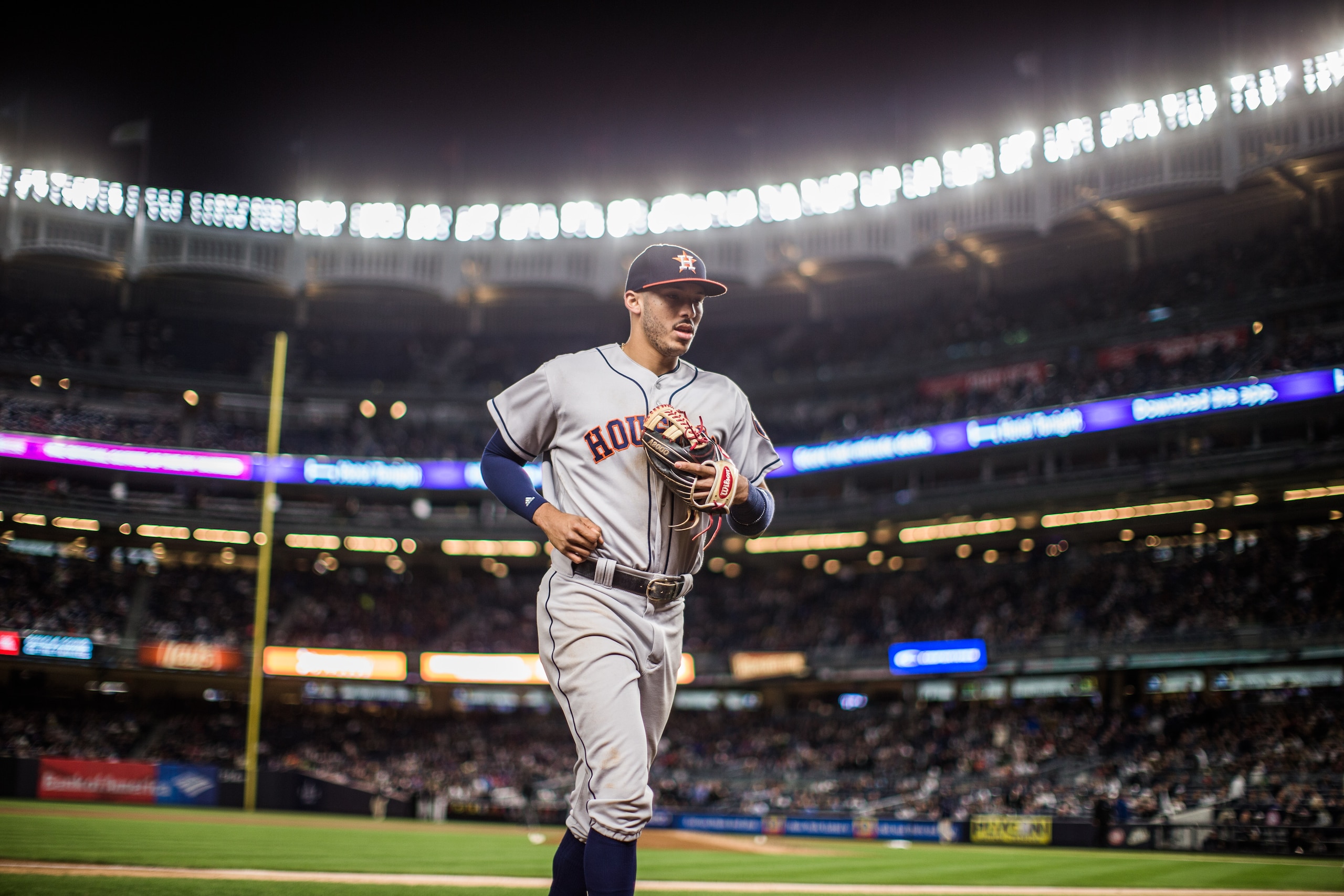"Sometimes the mental strength is not enough," Correa tells B/R Mag. "You've got to be mentally strong to be able to deal with those situations."