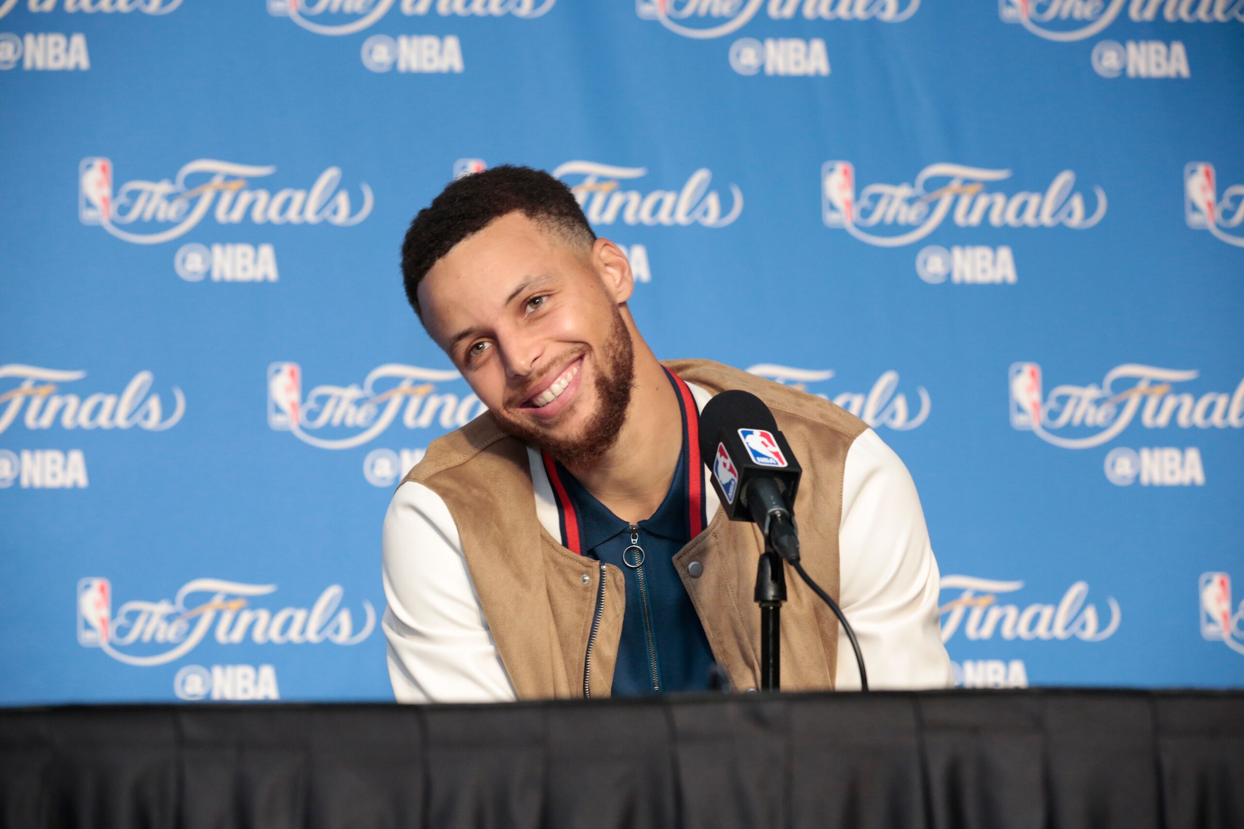 OAKLAND, CA - JUNE 4:  Stephen Curry #30 of the Golden State Warriors discusses with the media Game Two of the 2017 NBA Finals on June 4, 2017 at ORACLE Arena in Oakland, California. NOTE TO USER: User expressly acknowledges and agrees that, by downloadin