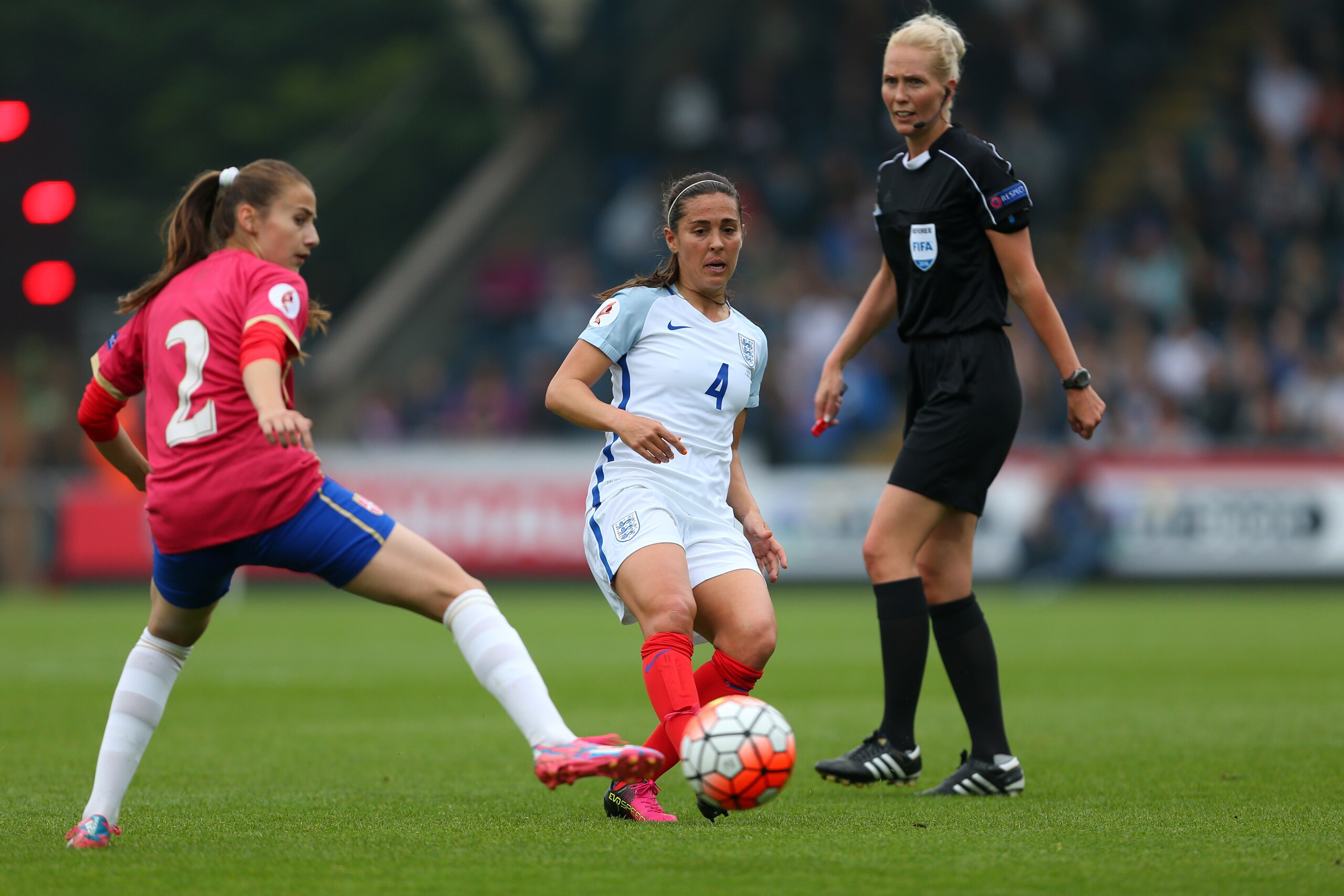HIGH WYCOMBE, ENGLAND - JUNE 04: Fara Williams of England during the UEFA Women's European Championship Qualifier match between England and Serbia at Adams Park on June 4, 2016 in High Wycombe, England. (Photo by Catherine Ivill - AMA/Getty Images) HIGH WYCOMBE, ENGLAND - JUNE 04: Fara Williams of England during the UEFA Women's European Championship Qualifier match between England and Serbia at Adams Park on June 4, 2016 in High Wycombe, England. (Photo by Catherine Ivill - AMA/Getty Images)