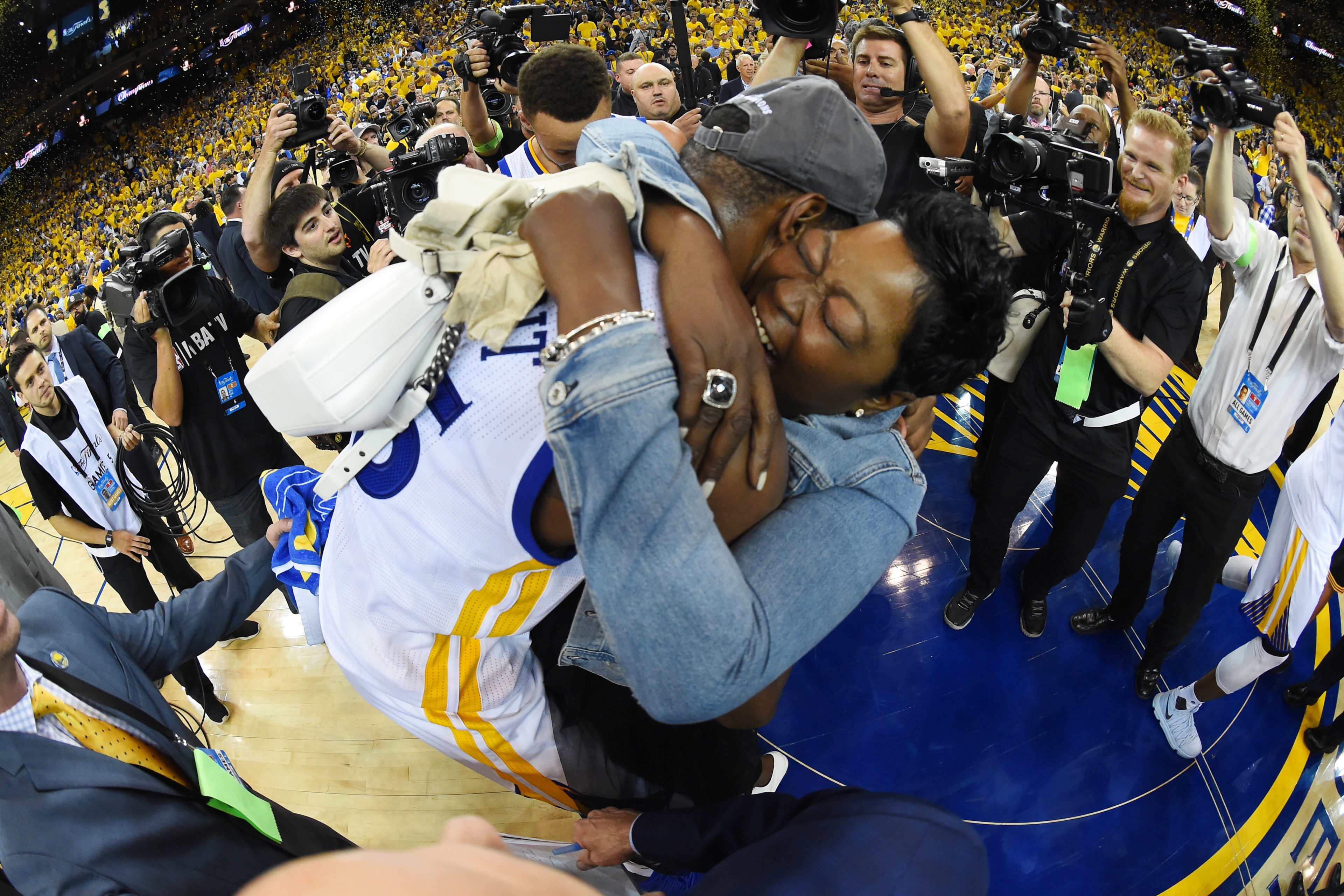 OAKLAND, CA - JUNE 12: Kevin Durant #35 of the Golden State Warriors and his mother Wanda Durant celebrate after winning the 2017 NBA Finals on June 12, 2017 at ORACLE Arena in Oakland, California. NOTE TO USER: User expressly acknowledges and agrees tha OAKLAND, CA - JUNE 12: Kevin Durant #35 of the Golden State Warriors and his mother Wanda Durant celebrate after winning the 2017 NBA Finals on June 12, 2017 at ORACLE Arena in Oakland, California. NOTE TO USER: User expressly acknowledges and agrees tha