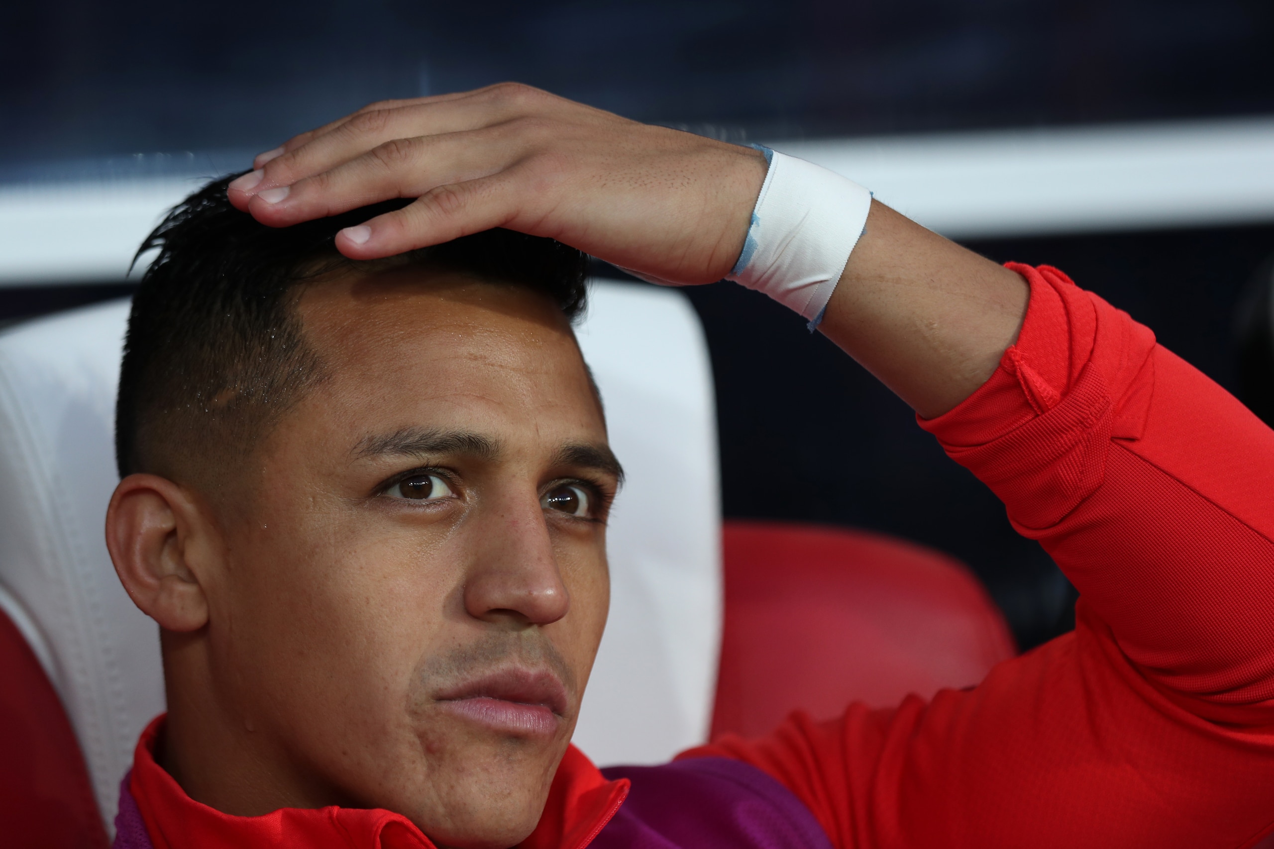 MOSCOW, RUSSIA - JUNE 18: Alexis Sanchez of Chile looks on during the FIFA Confederations Cup Russia 2017 Group B match between  Cameroon and Chile at Spartak Stadium on June 18, 2017 in Moscow, Russia. (Photo by Robbie Jay Barratt - AMA/Getty Images)