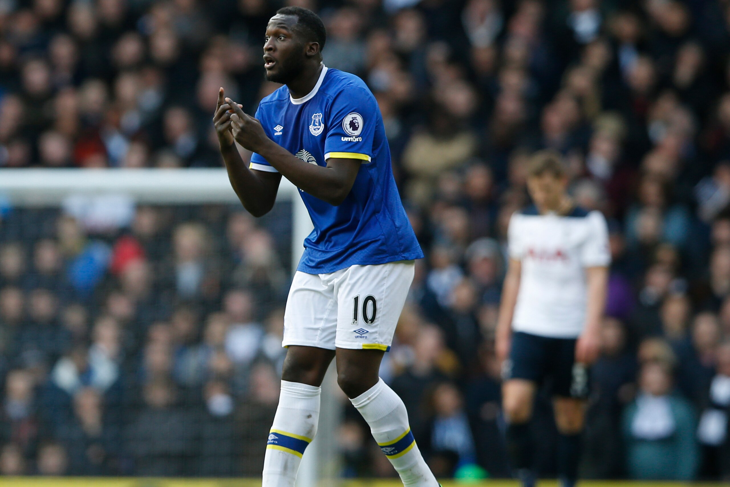 Chelsea are still trying to work on a deal for Lukaku.