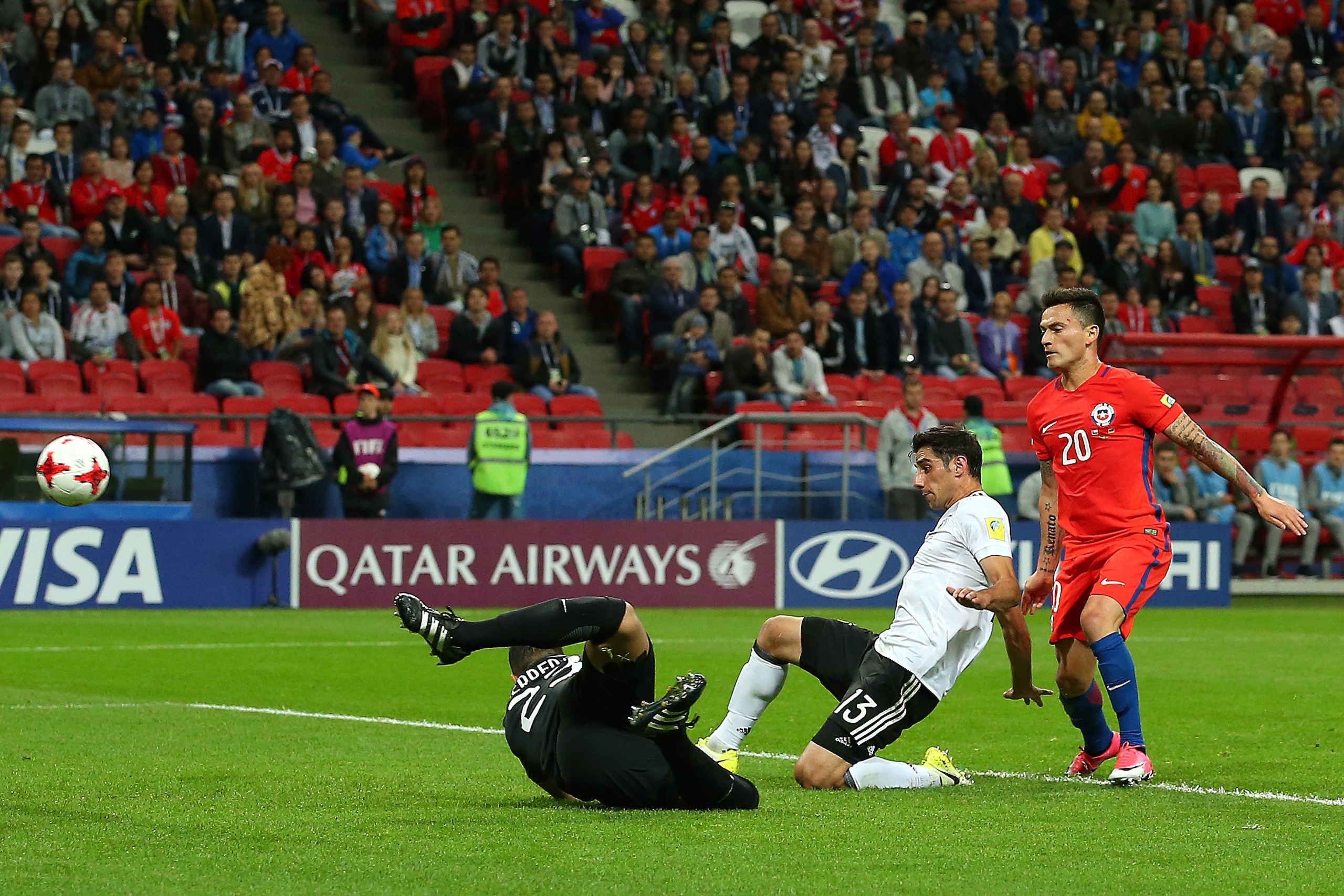 KAZAN, RUSSIA - JUNE 22:  Lars Stindl of Germany scores a goal to make the score 1-1 during the FIFA Confederations Cup Russia 2017 Group B match between Germany and Chile at Kazan Arena on June 22, 2017 in Kazan, Russia.  (Photo by Robbie Jay Barratt - A