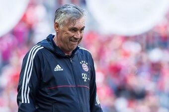 MUNICH, GERMANY - MAY 20: Head coach Carlo Ancelotti of Bayern Muenchen looks on during the Bundesliga match between Bayern Muenchen and SC Freiburg at Allianz Arena on May 20, 2017 in Munich, Germany. (Photo by TF-Images/Getty Images)