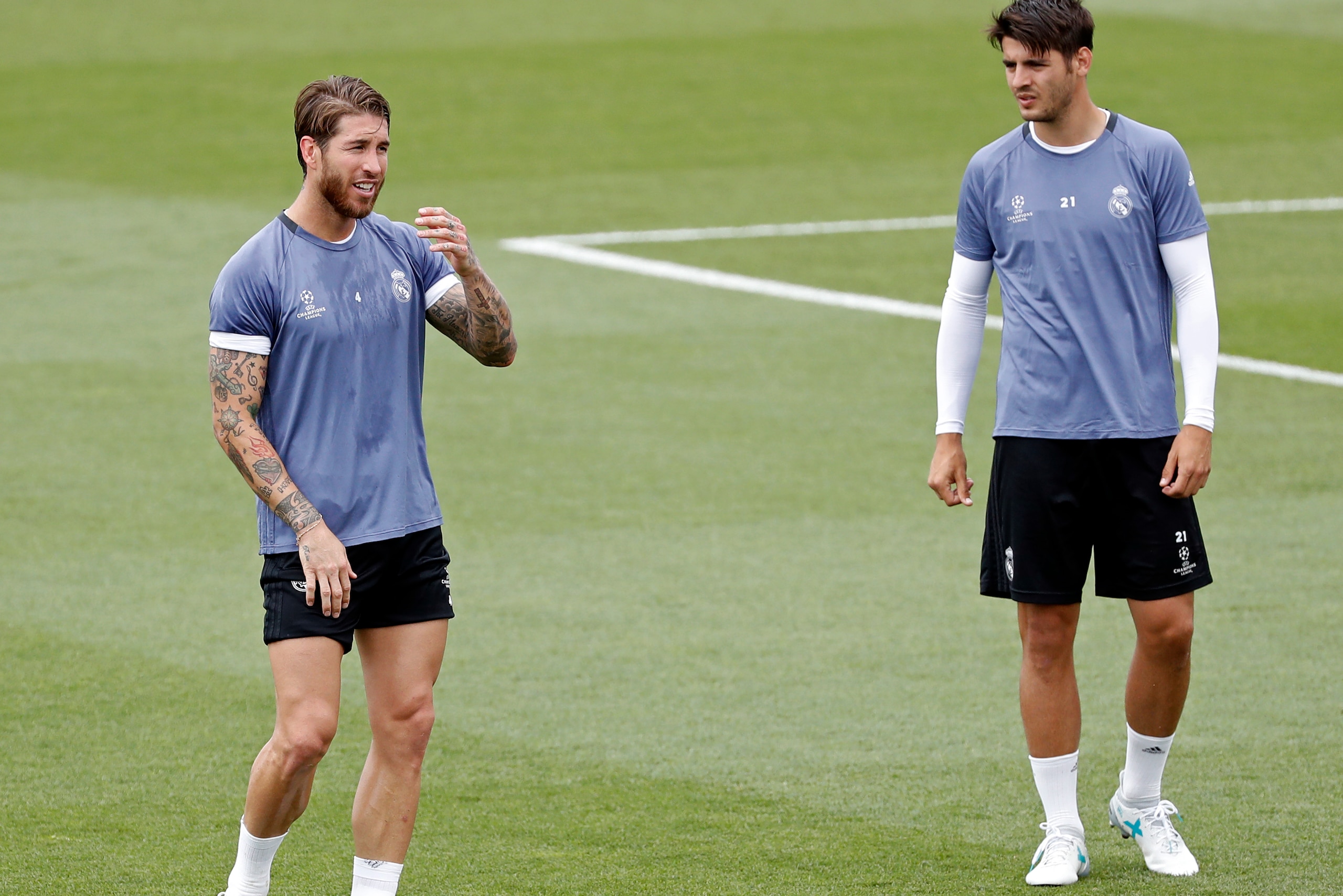 MADRID, SPAIN - MAY 30:  Sergio Ramos of Real Madrid  and Alvaro Morata of Real Madrid  looks on during  training at the Real Madrid UEFA Open Media Day at Valdebebas training ground on May 30, 2017 in Madrid, Spain. (Photo by TF-Images/Getty Images)