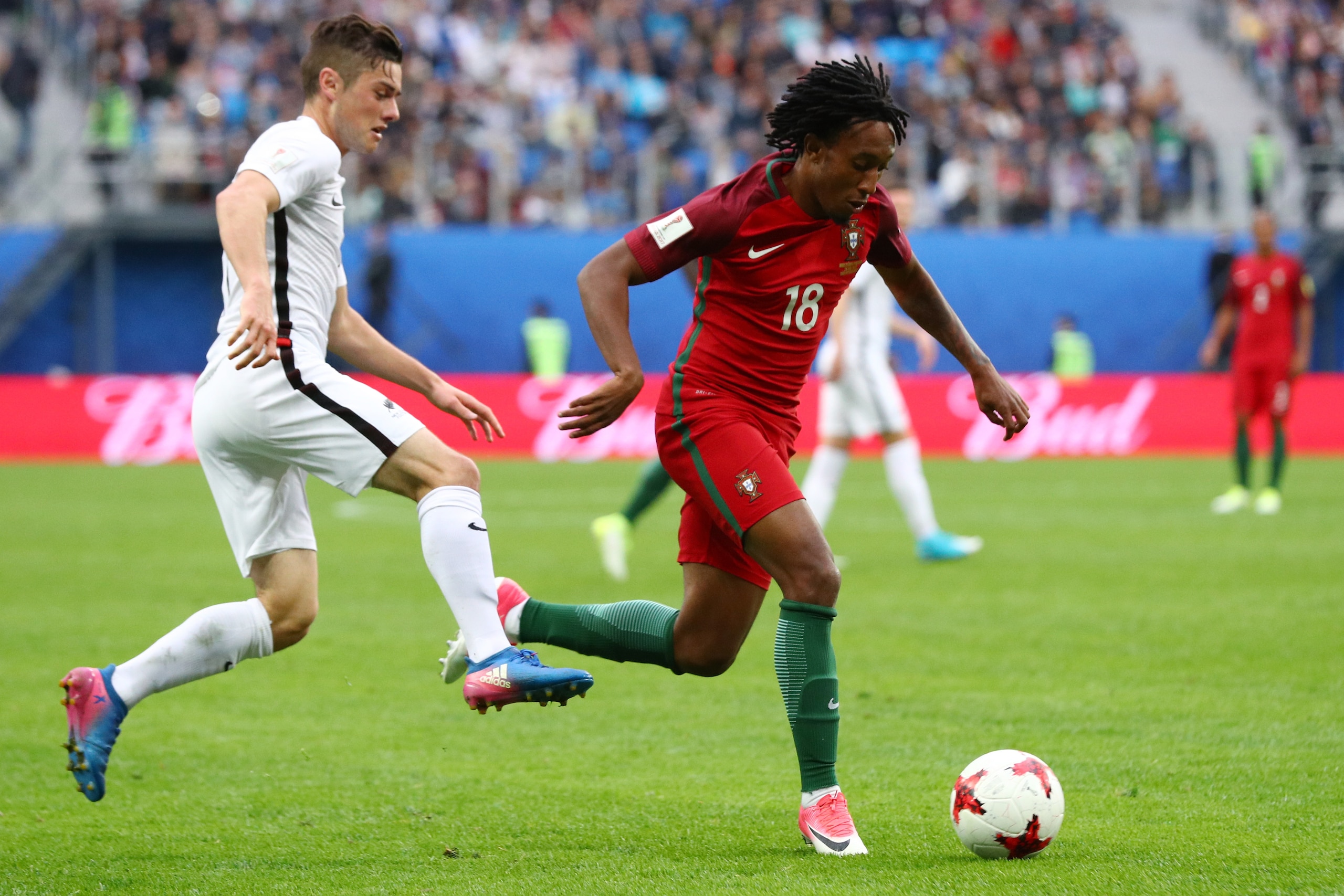 SAINT PETERSBURG, RUSSIA - JUNE 24: Gelson Martins of Portugal in action during the FIFA Confederations Cup Russia 2017 Group A match between New Zealand and Portugal at Saint Petersburg Stadium on June 24, 2017 in Saint Petersburg, Russia.  (Photo by Bud