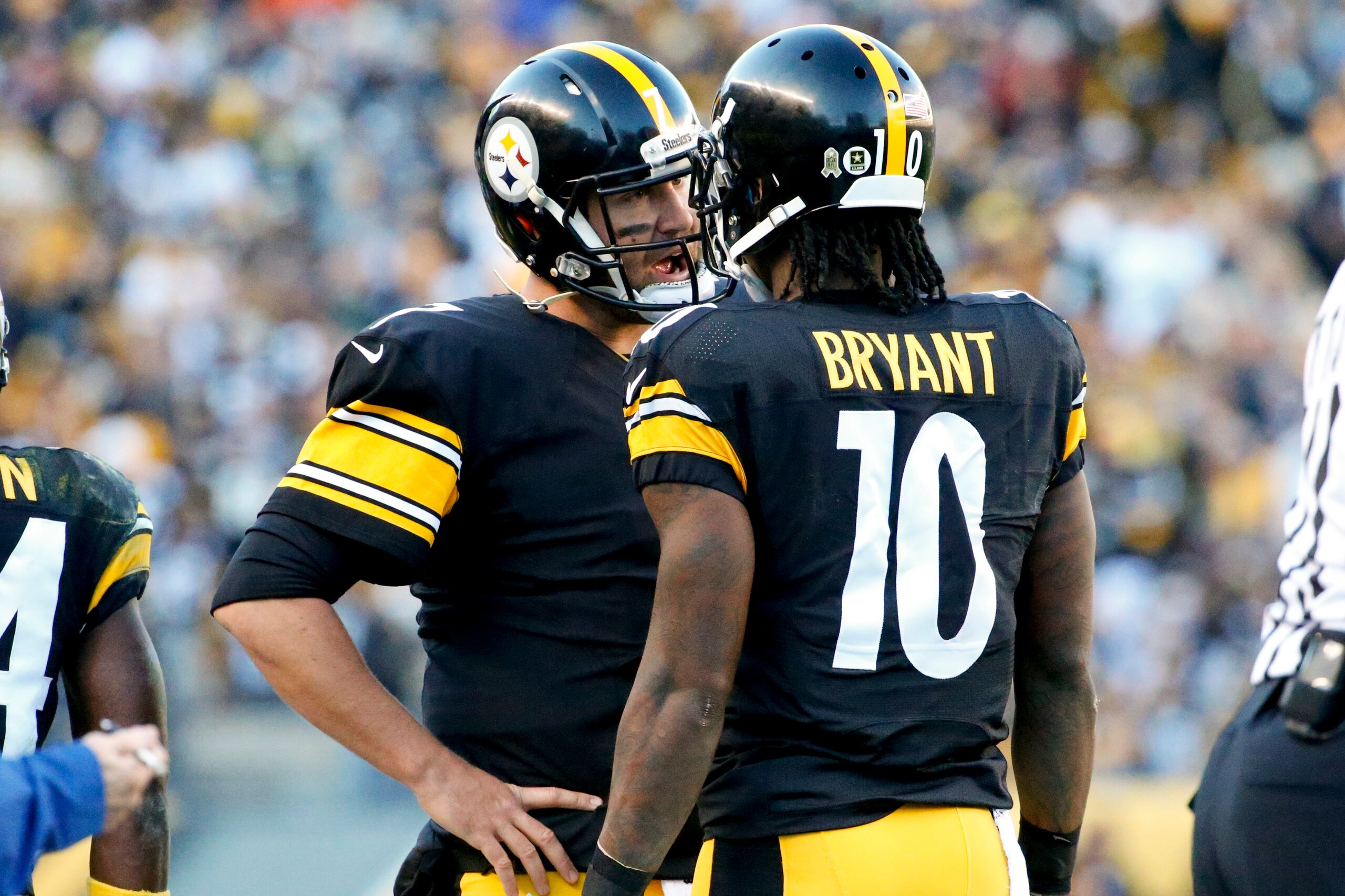 Pittsburgh Steelers quarterback Ben Roethlisberger (left) and wide receiver Martavis Bryant (right)