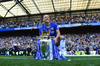LONDON, ENGLAND - MAY 21:  John Terry of Chelsea poses with the Premier League Trophy after the Premier League match between Chelsea and Sunderland at Stamford Bridge on May 21, 2017 in London, England.  (Photo by Michael Regan/Getty Images)