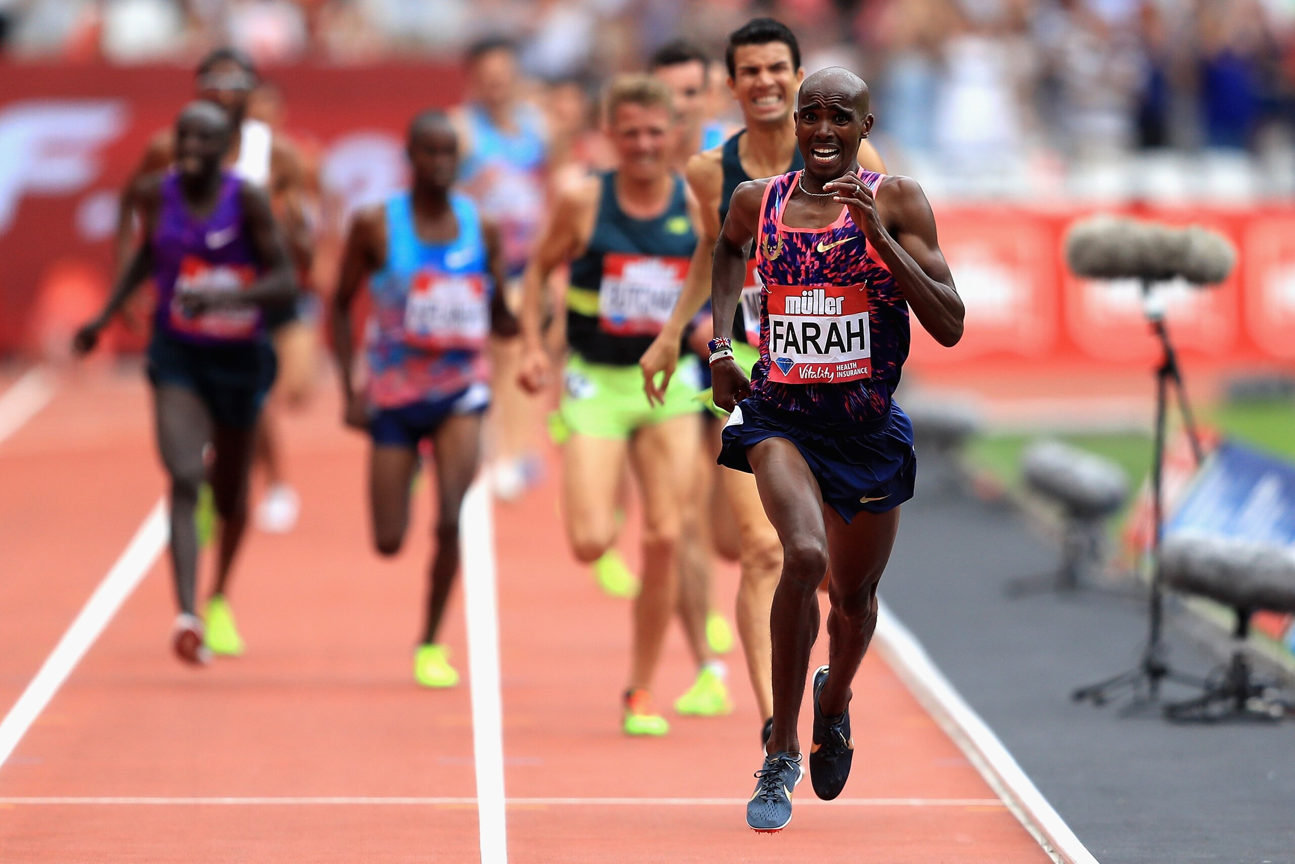 LONDON, ENGLAND - JULY 09:  Mo Farah of Great Britain wins the Men's 3000m during the Muller Anniversary Games at London Stadium on July 9, 2017 in London, England.  (Photo by Richard Heathcote/Getty Images)
