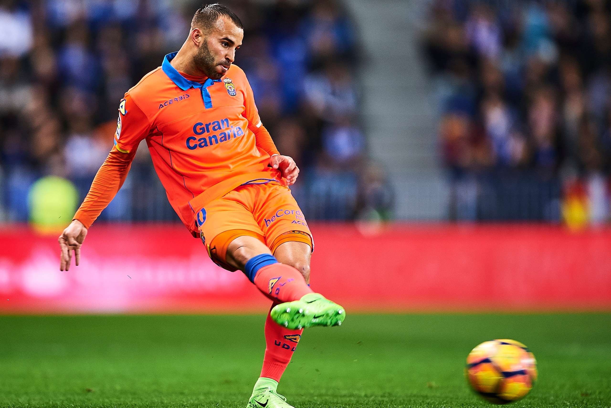 MALAGA, SPAIN - FEBRUARY 20:  Jese Rodriguez of Union Deportiva Las Palmas in action during La Liga match between Malaga CF and UD Las Palmas at La Rosaleda Stadium February 20, 2017 in Malaga, Spain.  (Photo by Aitor Alcalde Colomer/Getty Images)