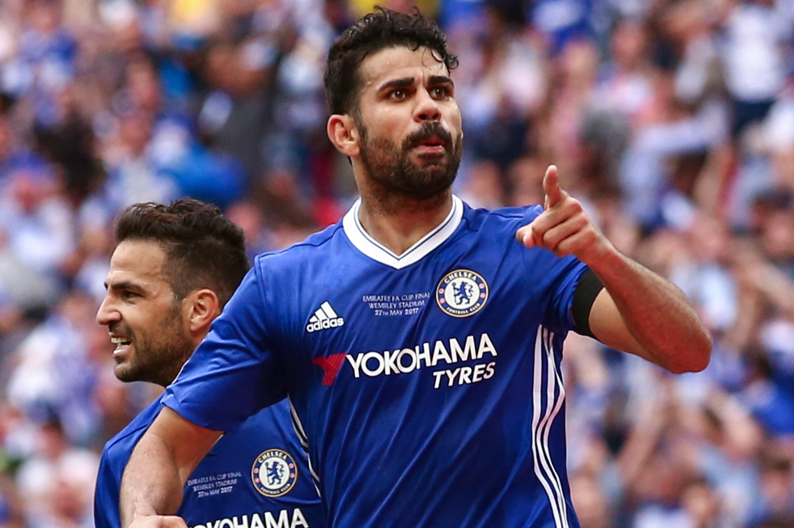 LONDON, ENGLAND - MAY 27:  Diego Costa of Chelsea celebrates after scoring a goal to make it 1-1 during the Emirates FA Cup Final match between Arsenal and Chelsea at Wembley Stadium on May 27, 2017 in London, England. (Photo by Robbie Jay Barratt - AMA/G