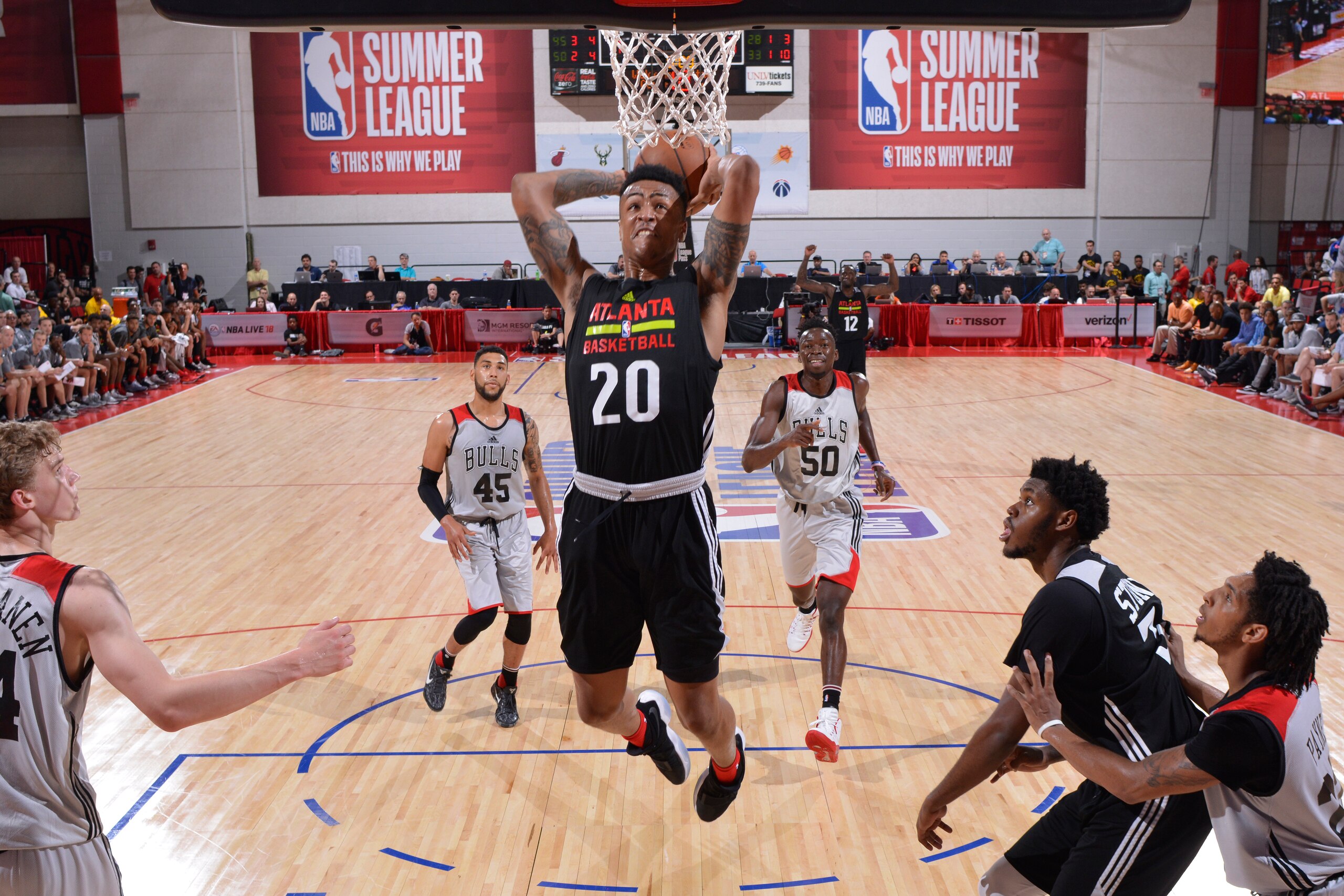 LAS VEGAS, NV - JULY 10: John Collins #20 of the Atlanta Hawks goes up for a dunk against the Chicago Bulls during the 2017 Las Vegas Summer League on July 10, 2017 at the Cox Pavilion in Las Vegas, Nevada. NOTE TO USER: User expressly acknowledges and ag
