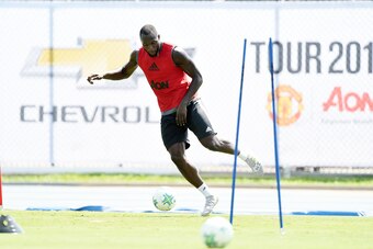 LOS ANGELES, CA - JULY 10: Strikers Romelu Lukaku of Manchester United during training for Tour 2017 at UCLA's Drake Stadium July 10, 2017, in Los Angeles, California. (Photo by Kevork Djansezian/Getty Images)