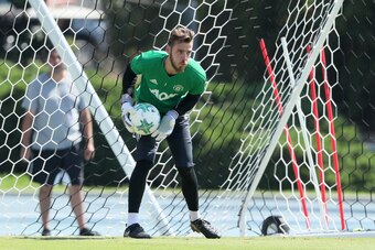 CARSON, CA - JULY 14:  David De Gea of Manchester United in action during a Manchester United Open Training Session at UCLA on July 14, 2017 in Carson, California.  (Photo by Matthew Ashton - AMA/Getty Images)