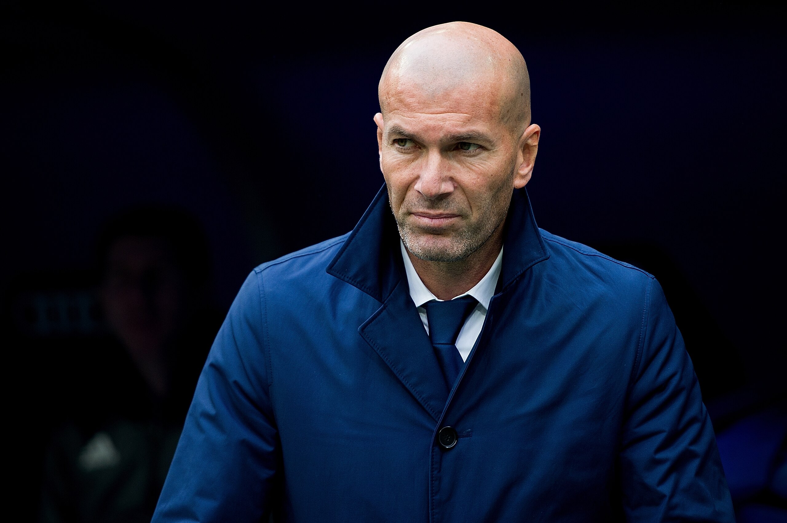 MADRID, SPAIN - APRIL 29:  Real Madrid manager Zinedine Zidane looks on from the sideline before the start of the La Liga match between Real Madrid CF and Valencia CF at Estadio Santiago Bernabeu on April 29, 2017 in Madrid, Spain.  (Photo by Denis Doyle/