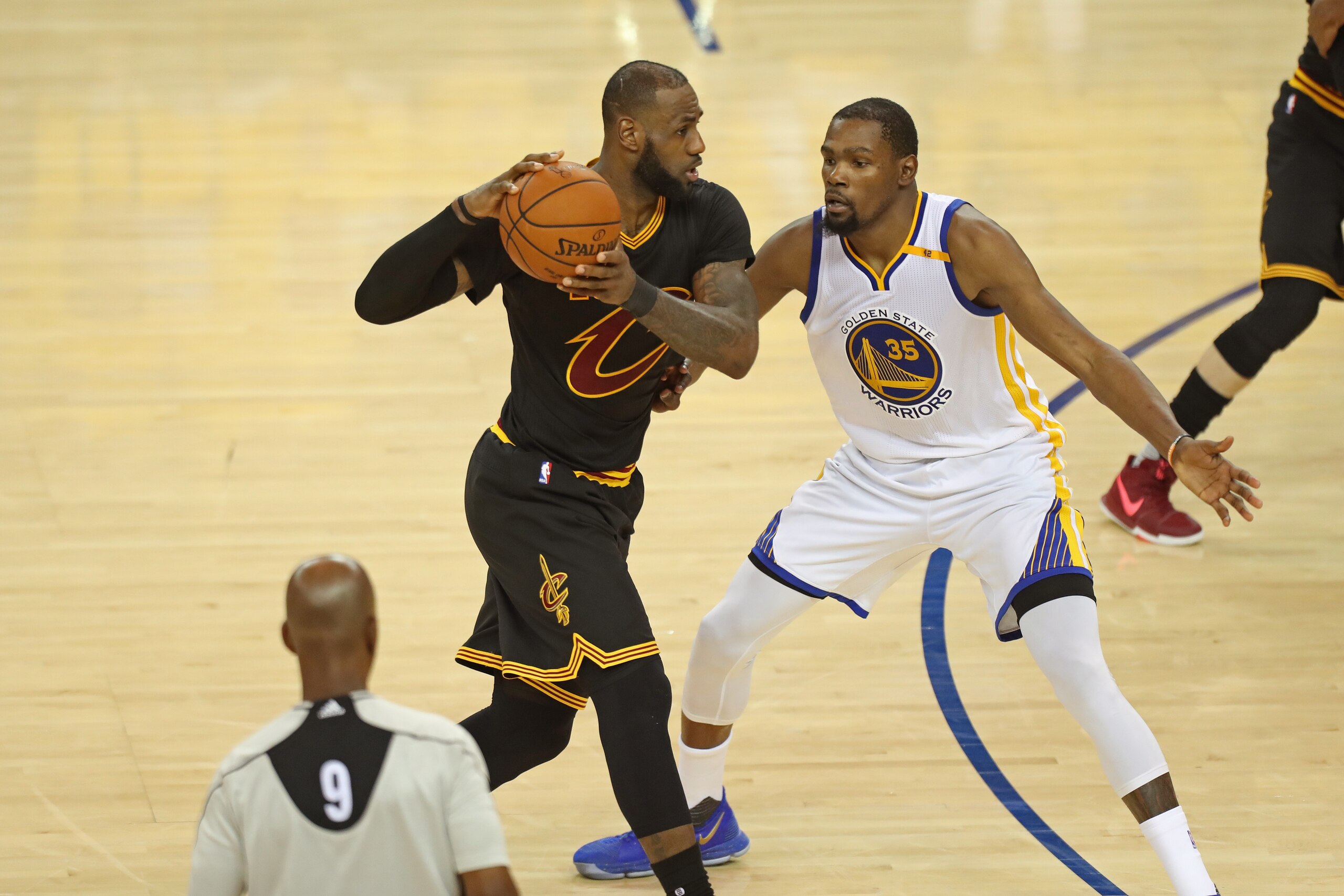 OAKLAND, CA - JUNE 12:  Kevin Durant #35 of the Golden State Warriors guards LeBron James #23 of the Cleveland Cavaliers in Game Five of the 2017 NBA Finals on June 12, 2017 at Oracle Arena in Oakland, California. NOTE TO USER: User expressly acknowledges