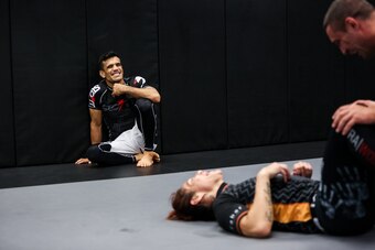 Cobrinha brings a positive energy to practice.