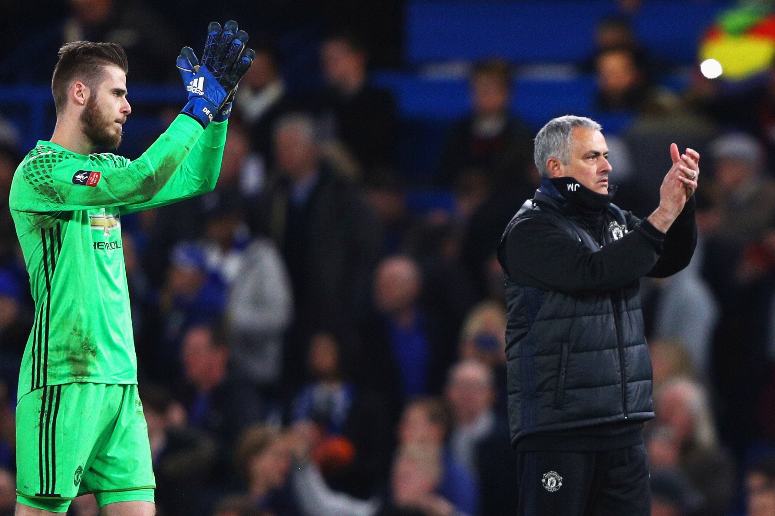 LONDON, ENGLAND - MARCH 13:  David De Gea of Manchester United and Jose Mourinho manager of Manchester United applaud the crowd after during The Emirates FA Cup Quarter-Final match between Chelsea and Manchester United at Stamford Bridge on March 13, 2017