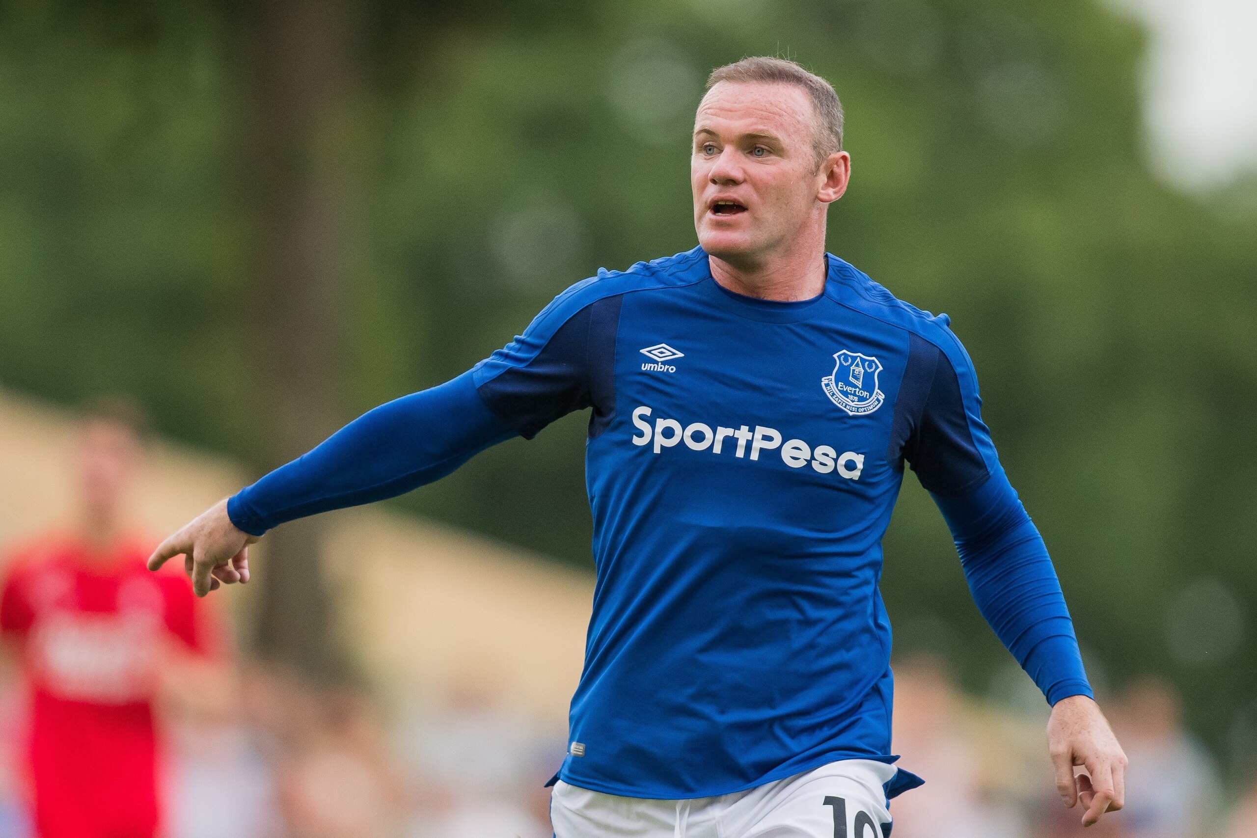 Wayne Rooney of Everton FC during the friendly match between FC Twente and Everton FC at sportpark De Stockakker on July 19, 2017 in De Lutte, The Netherlands(Photo by VI Images via Getty Images)