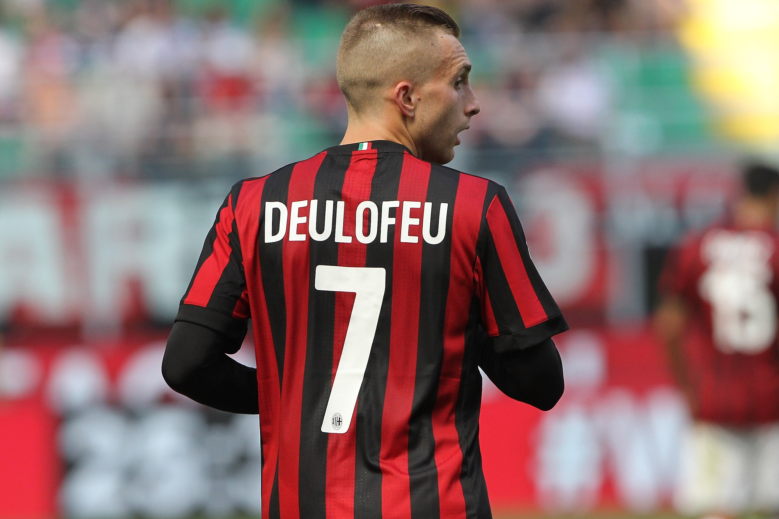 MILAN, ITALY - MAY 21:  Gerard Deulofeu of AC Milan looks on during the Serie A match between AC Milan and Bologna FC at Stadio Giuseppe Meazza on May 21, 2017 in Milan, Italy.  (Photo by Marco Luzzani/Getty Images)