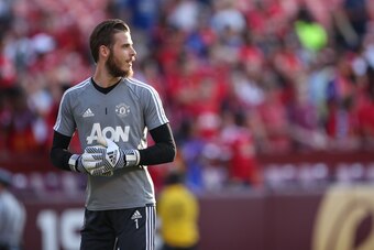 LANDOVER, MD - JULY 26: David de Gea of Manchester United during the International Champions Cup 2017 match between FC Barcelona and Manchester United at FedExField on July 26, 2017 in Landover, Maryland. (Photo by Robbie Jay Barratt - AMA/Getty Images)