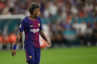 MIAMI GARDENS, FL - JULY 29: Neymar of FC Barcelona during the International Champions Cup 2017 match between Real Madrid and FC Barcelona at Hard Rock Stadium on July 29, 2017 in Miami Gardens, Florida. (Photo by Robbie Jay Barratt - AMA/Getty Images)