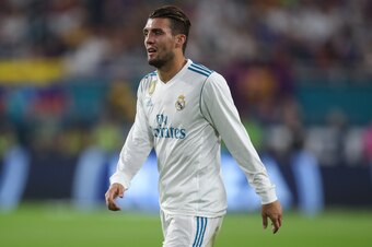 MIAMI GARDENS, FL - JULY 29: Mateo Kovacic of Real Madrid during the International Champions Cup 2017 match between Real Madrid and FC Barcelona at Hard Rock Stadium on July 29, 2017 in Miami Gardens, Florida. (Photo by Robbie Jay Barratt - AMA/Getty Imag
