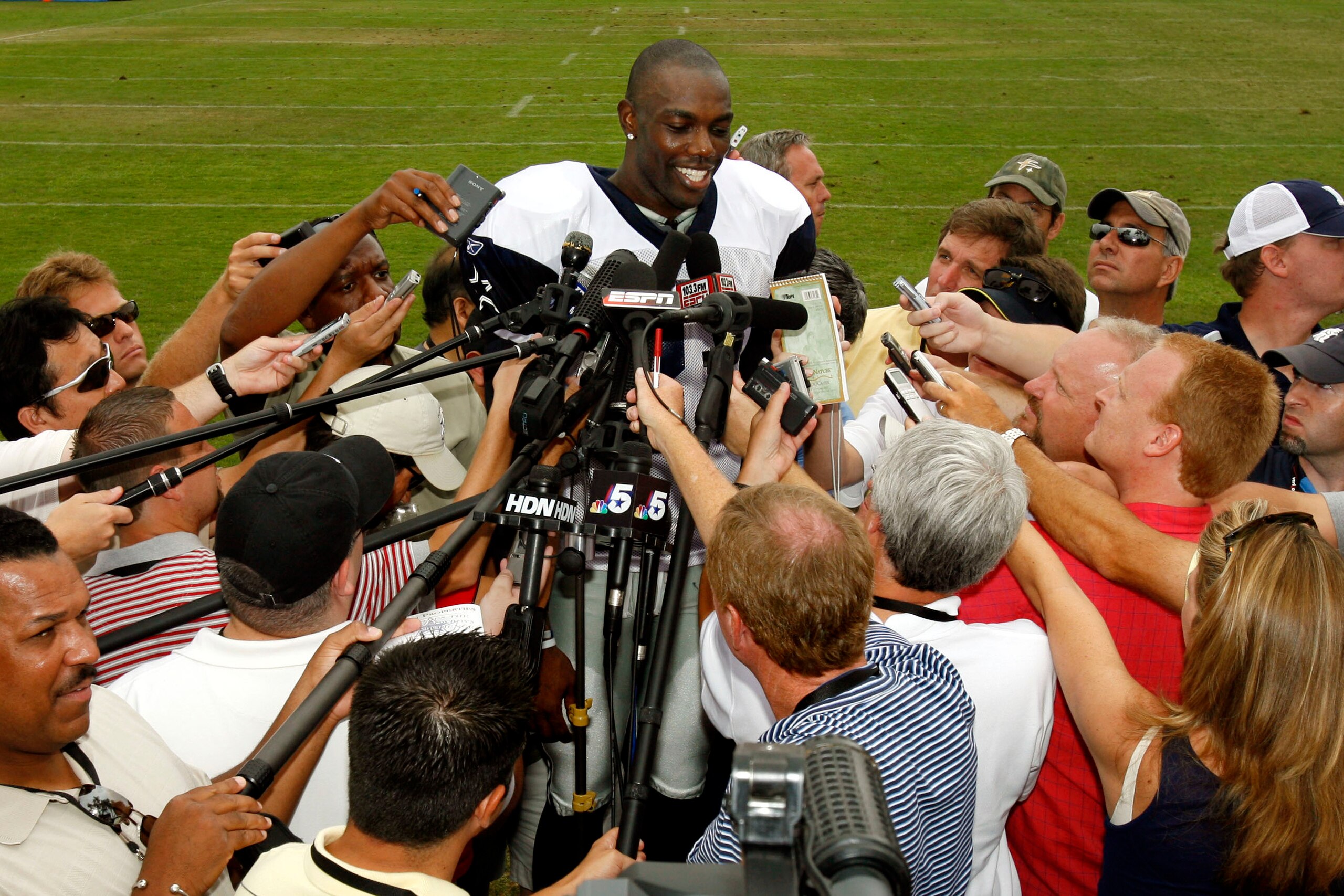 Terrell Owens offered plenty of fodder for sports fans and media to debate with his often provocative interviews.