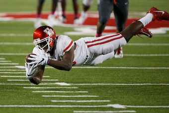 Linell Bonner is a reception machine for the Houston Cougars.