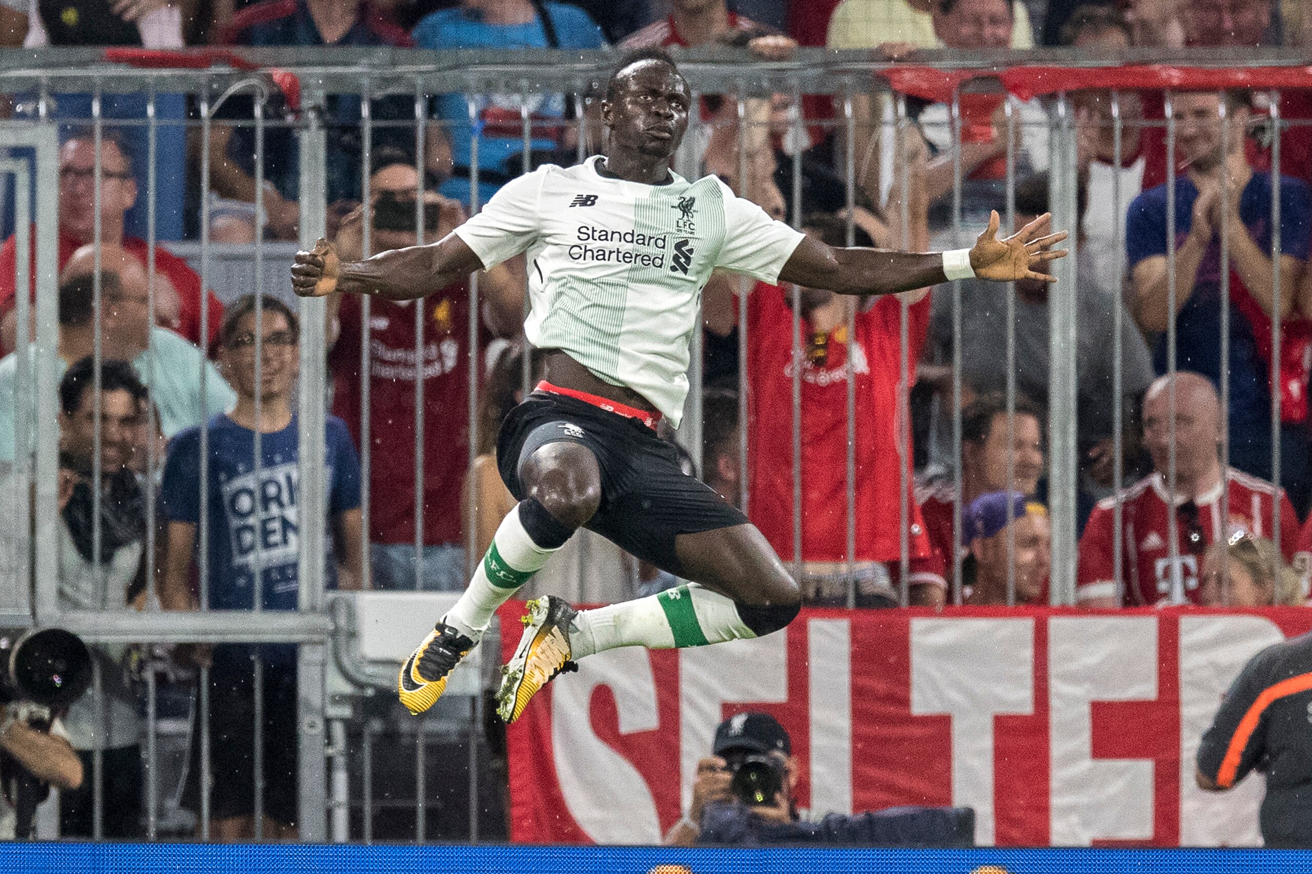 MUNICH, GERMANY - AUGUST 01:  Sadio Mane of Liverpool FC celebrates after scoring his team's first goal during the Audi Cup 2017 match between Bayern Muenchen and Liverpool FC at Allianz Arena on August 1, 2017 in Munich, Germany.  (Photo by Boris Streube
