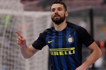 Candreva's agent says the player won't be moving.