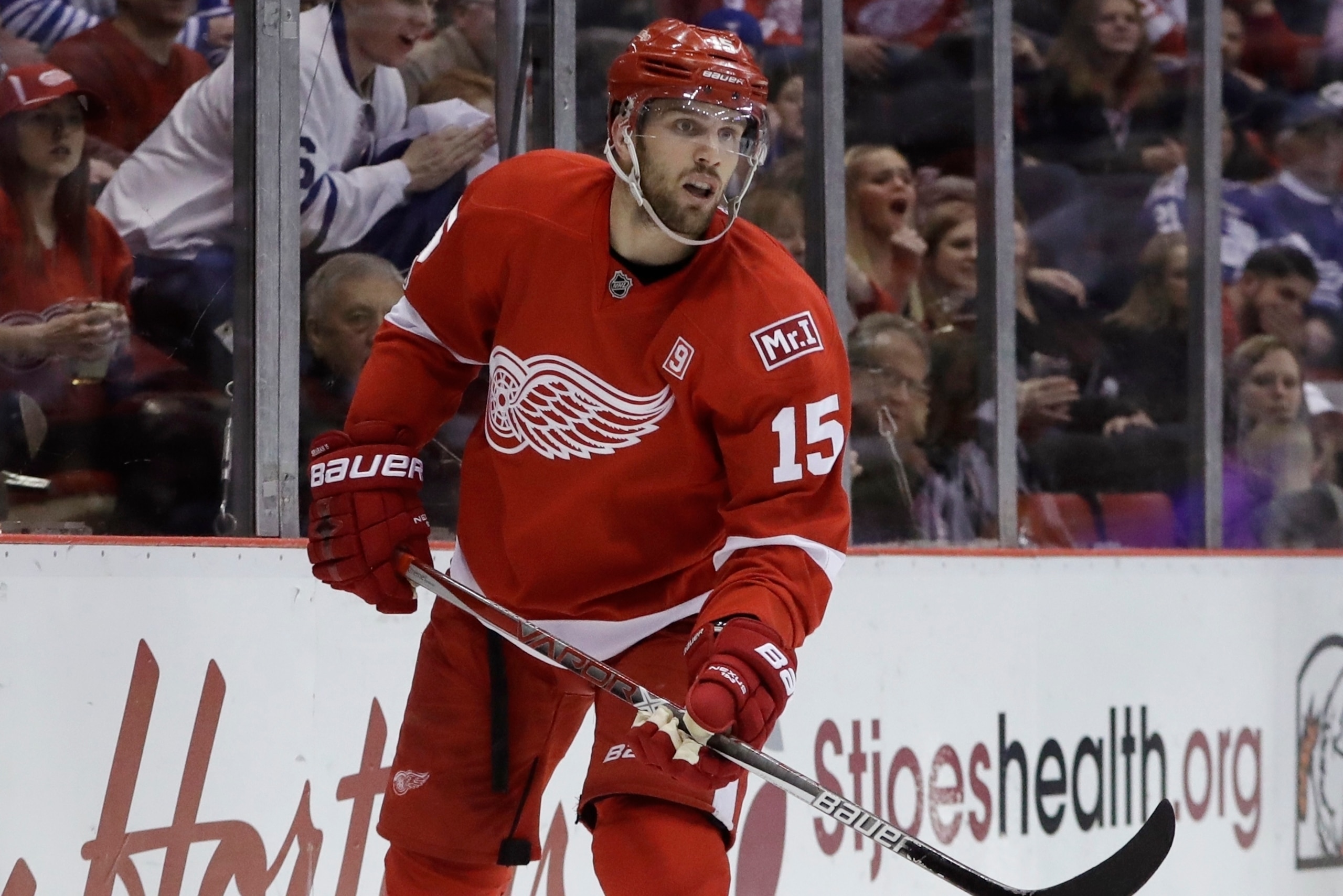 Riley Sheahan's low cap number could make him attractive on the trade front.