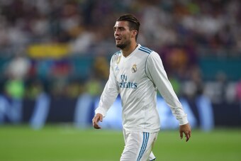 MIAMI GARDENS, FL - JULY 29: Mateo Kovacic of Real Madrid during the International Champions Cup 2017 match between Real Madrid and FC Barcelona at Hard Rock Stadium on July 29, 2017 in Miami Gardens, Florida. (Photo by Robbie Jay Barratt - AMA/Getty Imag