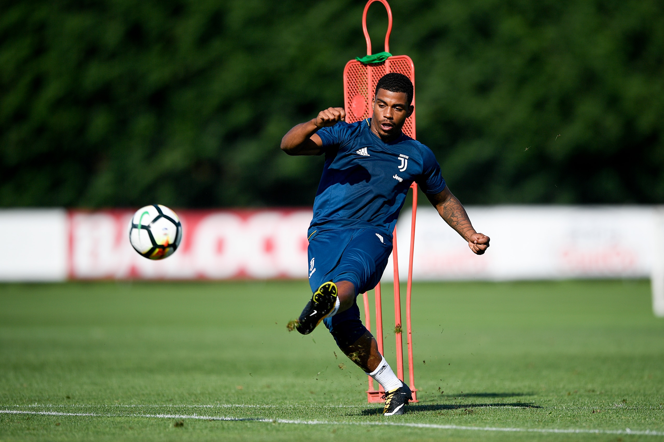 VINOVO, ITALY - JULY 16:  Mario Lemina of Juventus during a training session on July 16, 2017 in Vinovo, Italy.  (Photo by Daniele Badolato - Juventus FC/Getty Images)