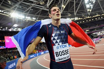 LONDON, ENGLAND - AUGUST 08:  Pierre-Ambroise Bosse of France celebrates after winning the Men's 800 metres final during day five of the 16th IAAF World Athletics Championships London 2017 at The London Stadium on August 8, 2017 in London, United Kingdom.