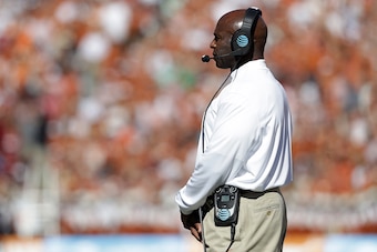 DALLAS, TX - OCTOBER 08:  Head coach Charlie Strong of the Texas Longhorns at Cotton Bowl on October 8, 2016 in Dallas, Texas.  (Photo by Ronald Martinez/Getty Images)