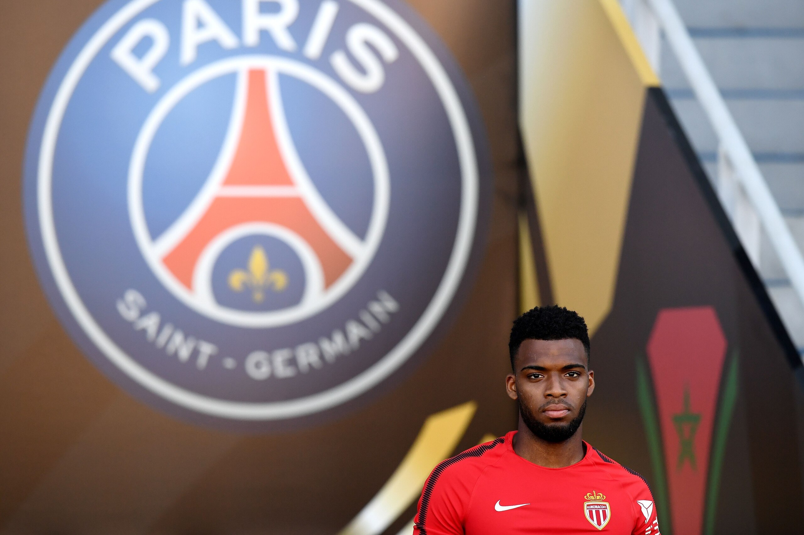 Monaco's French midfielder Thomas Lemar arrives for a training session at the Grand Stade in Tangiers on July 28, 2017 on the eve of the French Trophy of Champions (Trophee des Champions) football match between Paris Saint-Germain and Monaco. / AFP PHOTO 