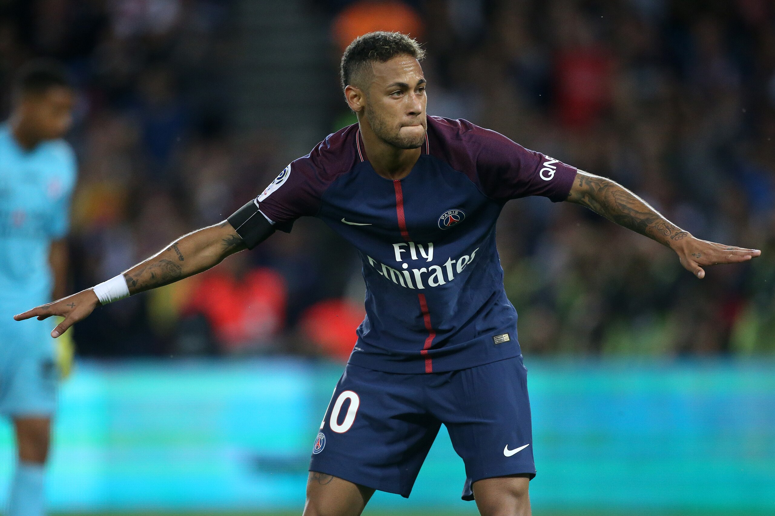 PARIS, FRANCE - AUGUST 20: Neymar Jr of PSG celebrates his first goal during the French Ligue 1 match between Paris Saint Germain (PSG) and Toulouse FC (TFC) at Parc des Princes on August 20, 2017 in Paris, France. (Photo by Jean Catuffe/Getty Images)