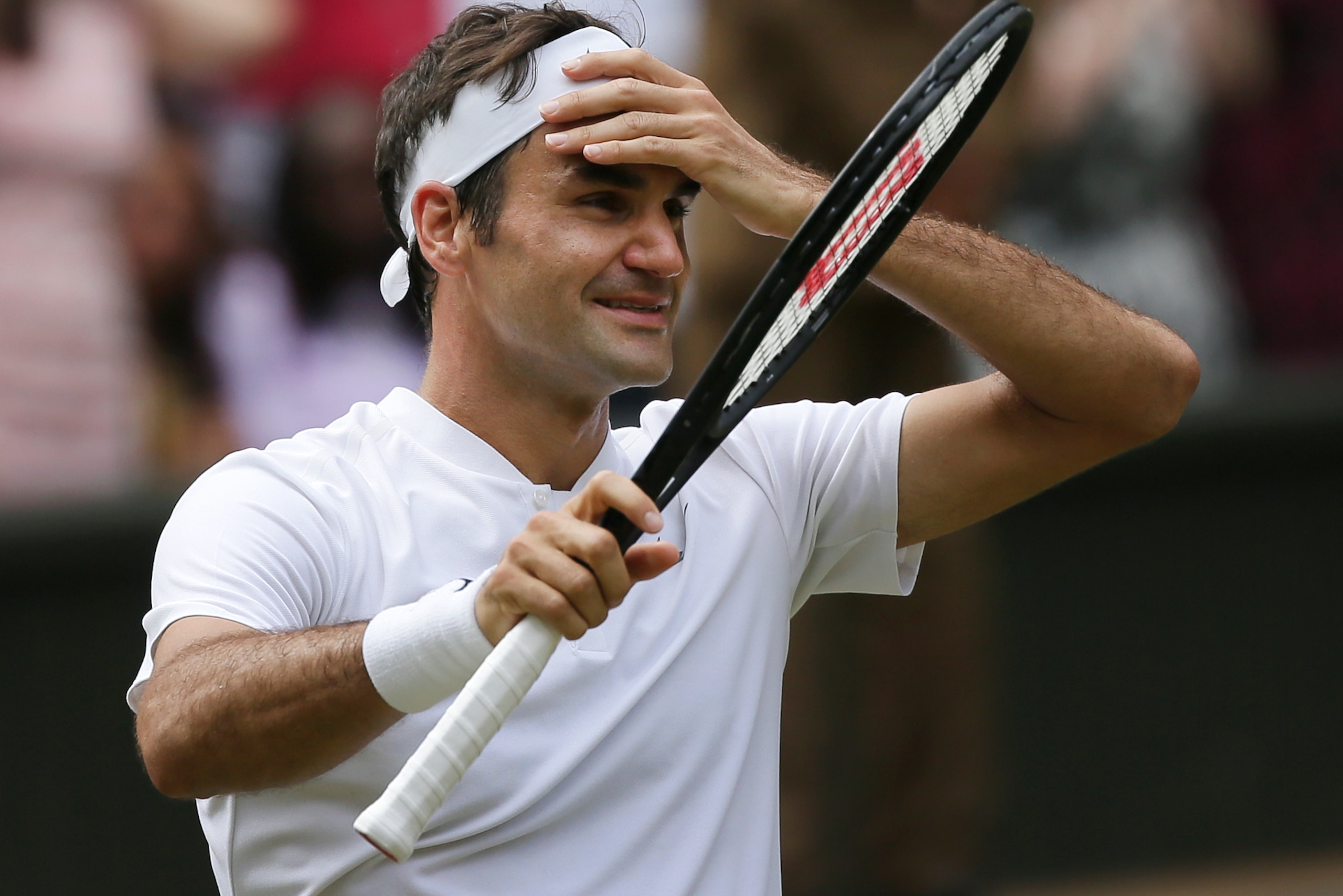 Federer should win another major in 2017.
