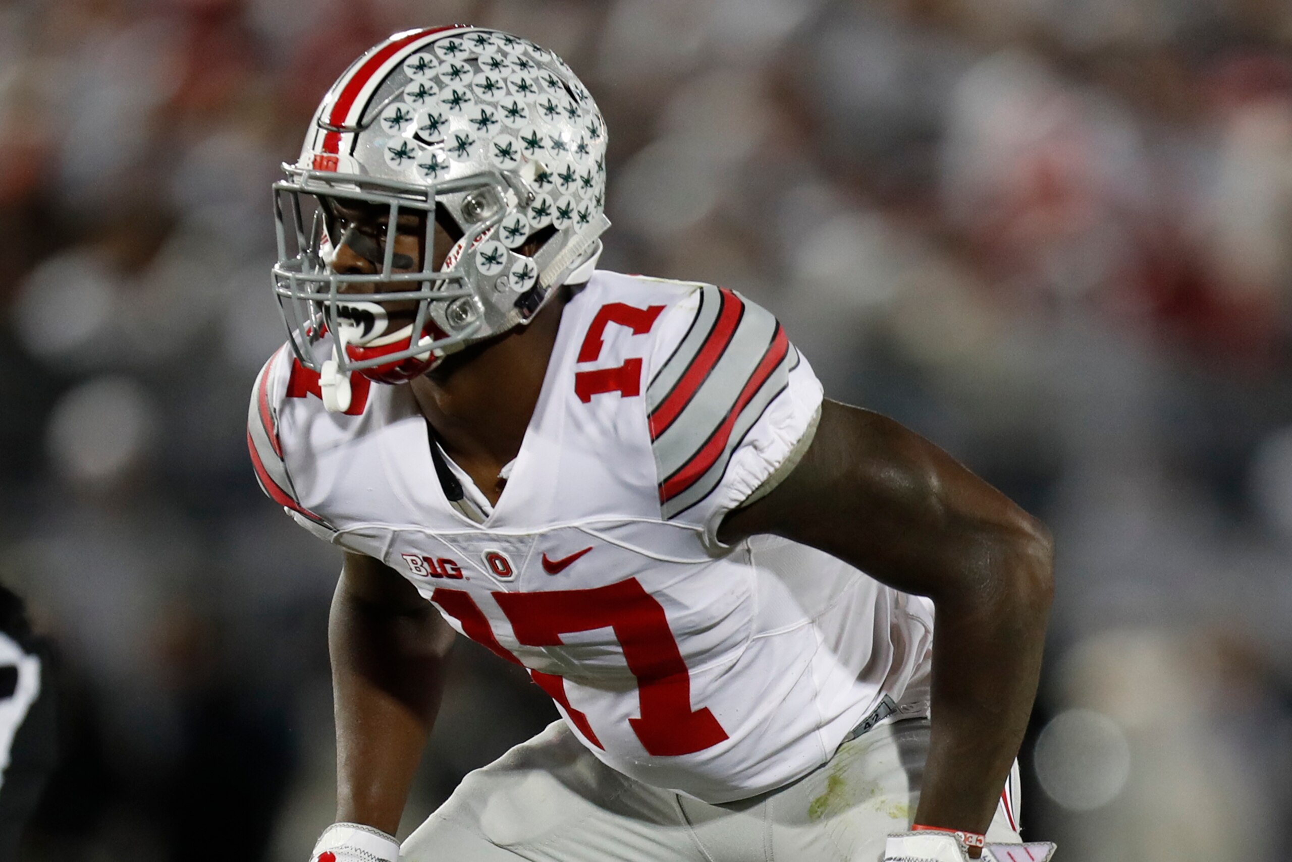 STATE COLLEGE, PA - OCTOBER 22:  Jerome Baker #17 of the Ohio State Buckeyes in action against the Penn State Nittany Lions at Beaver Stadium in State College, Pennsylvania on October 22, 2016.  (Photo by Justin K. Aller/Getty Images)