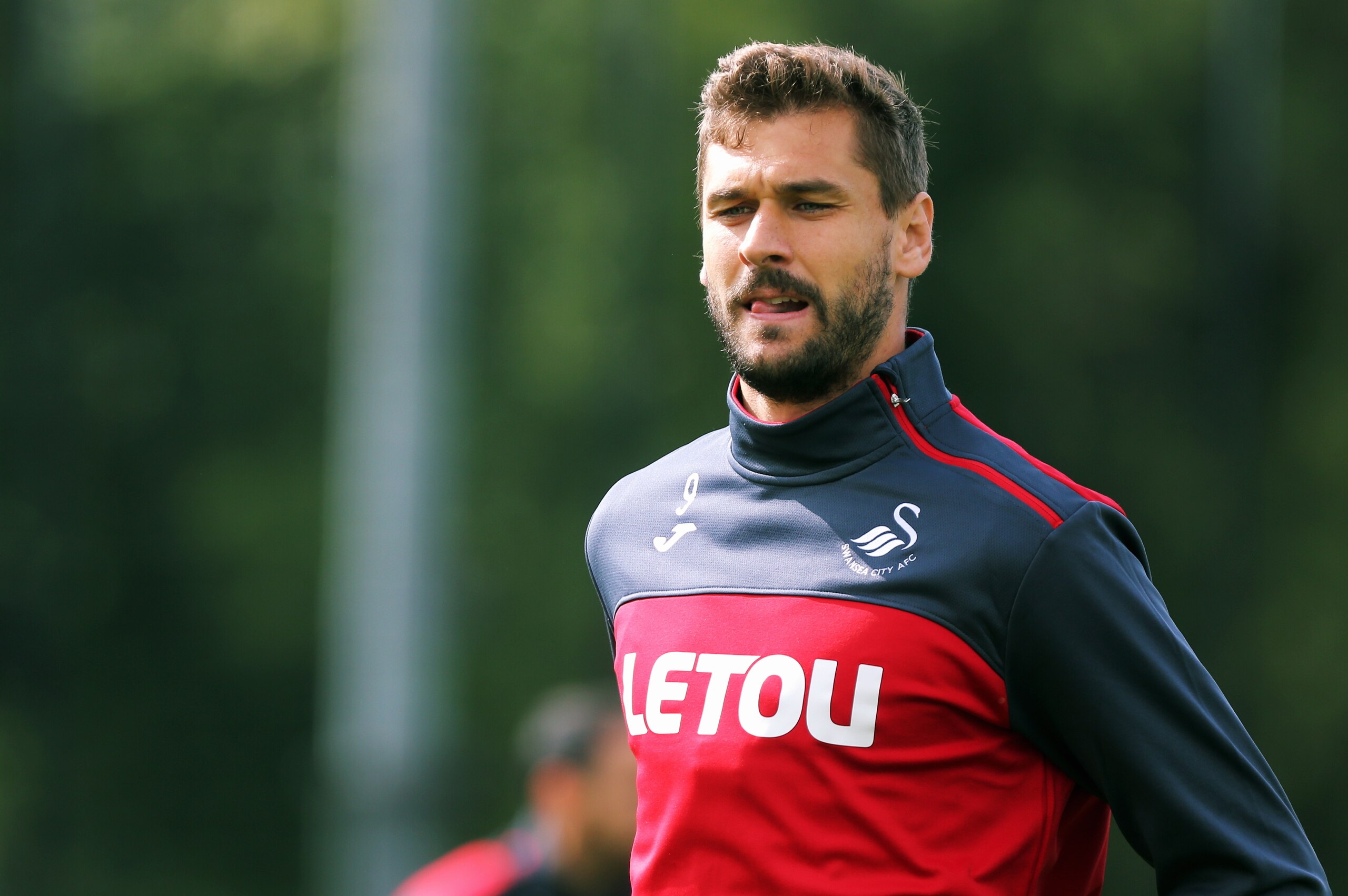 SWANSEA, WALES - AUGUST 24: Fernando Llorente in action during the Swansea City Training and Press Conference at The Fairwood Training Ground on August 24, 2017 in Swansea, Wales. (Photo by Athena Pictures/Getty Images) SWANSEA, WALES - AUGUST 24: Fernando Llorente in action during the Swansea City Training and Press Conference at The Fairwood Training Ground on August 24, 2017 in Swansea, Wales. (Photo by Athena Pictures/Getty Images)