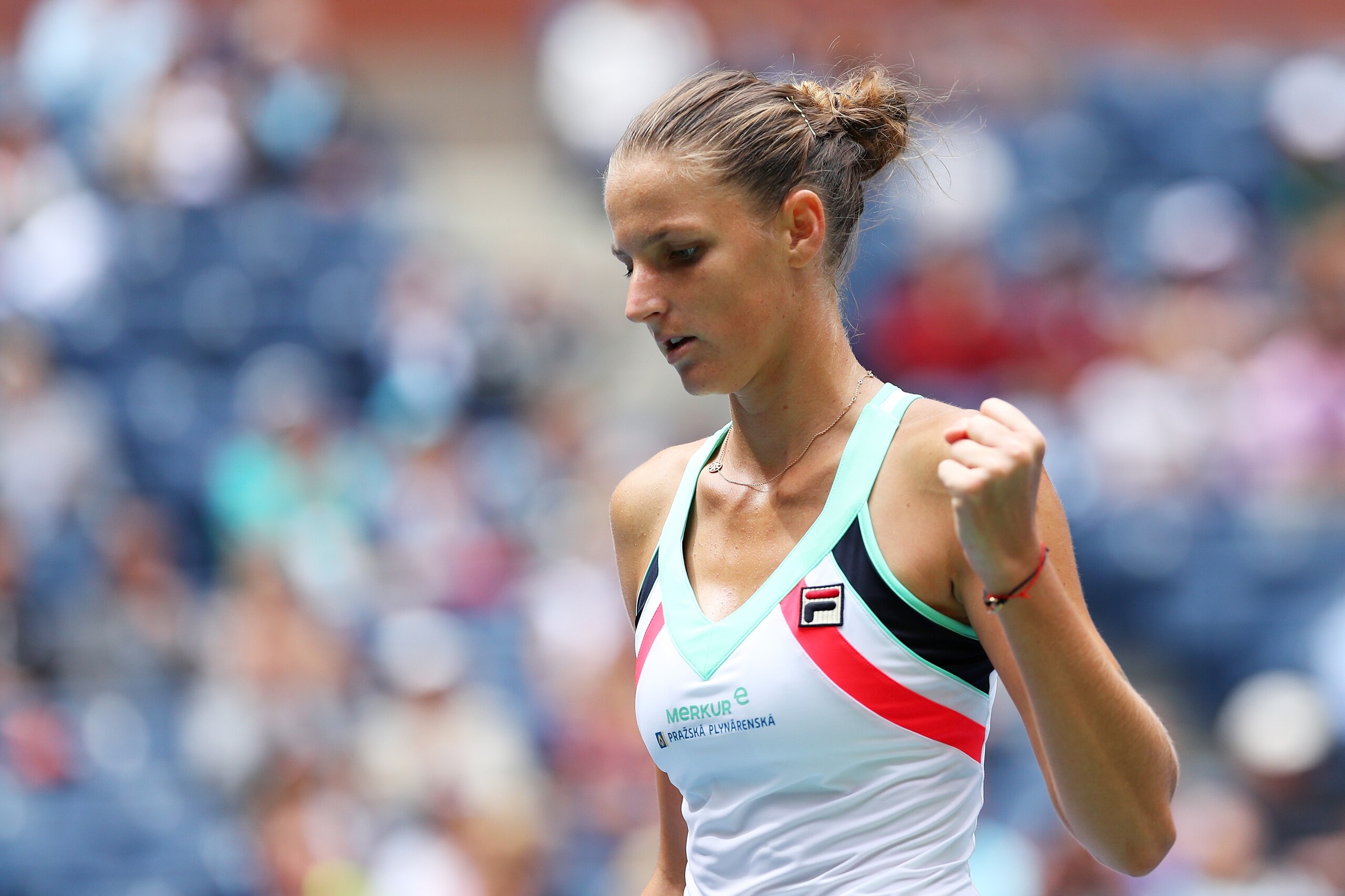 NEW YORK, NY - SEPTEMBER 02:  Karolina Pliskova of Czech Republic reacts against Saisai Zheng of China during their third round match on Day Six of the 2017 US Open at the USTA Billie Jean King National Tennis Center on September 2, 2017 in the Flushing n