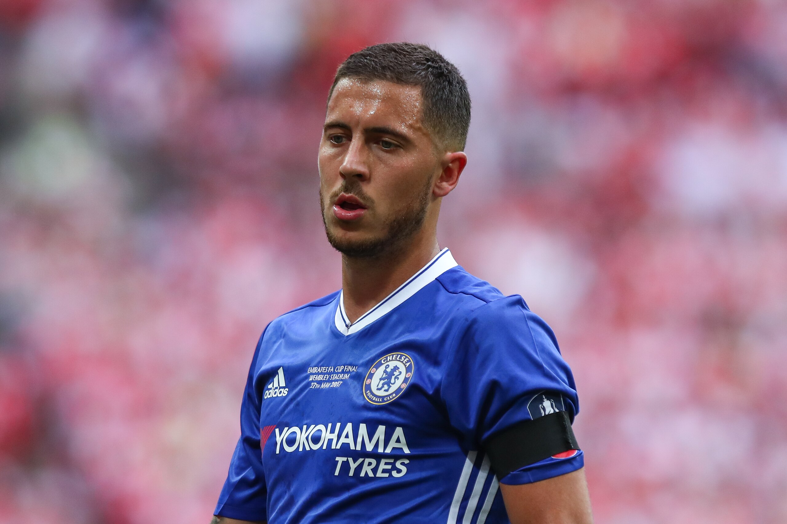 LONDON, ENGLAND - MAY 27: Eden Hazard of Chelsea during the Emirates FA Cup Final match between Arsenal and Chelsea at Wembley Stadium on May 27, 2017 in London, England. (Photo by Robbie Jay Barratt - AMA/Getty Images) LONDON, ENGLAND - MAY 27: Eden Hazard of Chelsea during the Emirates FA Cup Final match between Arsenal and Chelsea at Wembley Stadium on May 27, 2017 in London, England. (Photo by Robbie Jay Barratt - AMA/Getty Images)