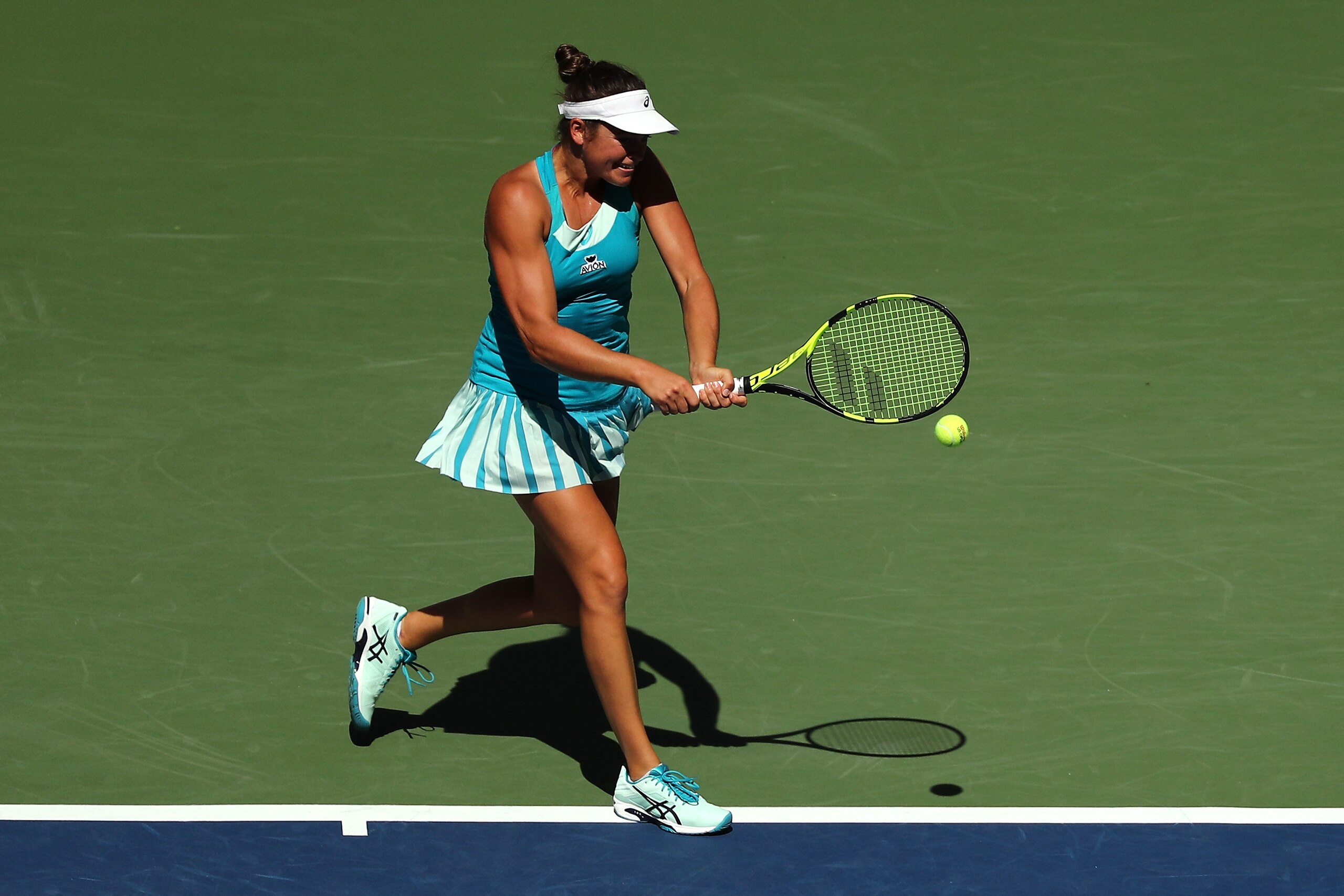 NEW YORK, NY - SEPTEMBER 04:  Jennifer Brady of the United States returns a shot against Karolina Pliskova of Czech Republic during their Women's Singles fourth round match on Day Eight of the 2017 US Open at the USTA Billie Jean King National Tennis Cent