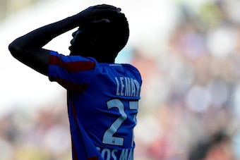 Caen's French midfielder Thomas Lemar reacts during the French L1 football match between Nantes and Caen on April 5, 2015 at the Beaujoire stadium in Nantes, western France. AFP PHOTO / JEAN-SEBASTIEN EVRARD        (Photo credit should read JEAN-SEBASTIEN