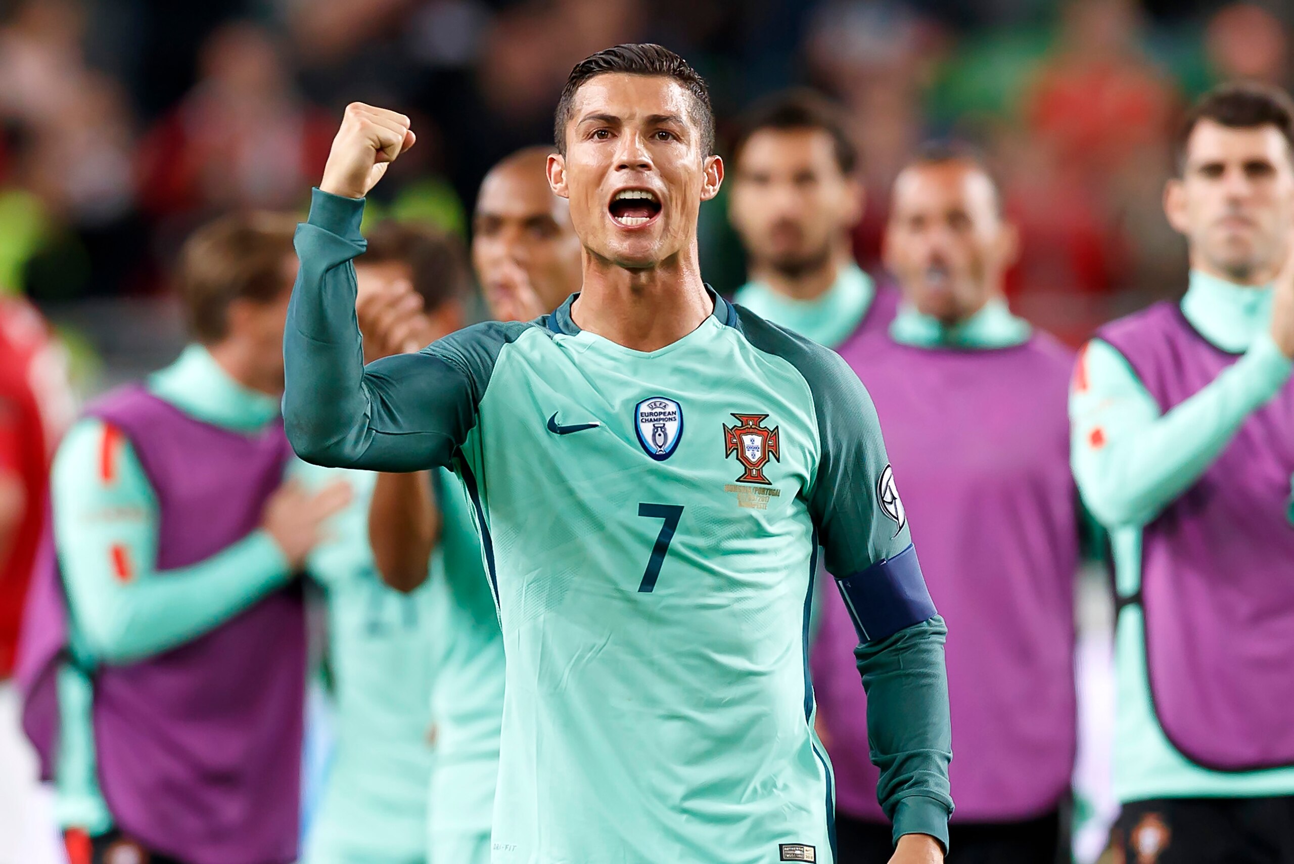 BUDAPEST, HUNGARY - SEPTEMBER 3: Cristiano Ronaldo #7 of Portugal celebrates and thanks for the support of the Portuguese fans after the FIFA 2018 World Cup Qualifier match between Hungary and Portugal at Groupama Arena on September 3, 2017 in Budapest, H